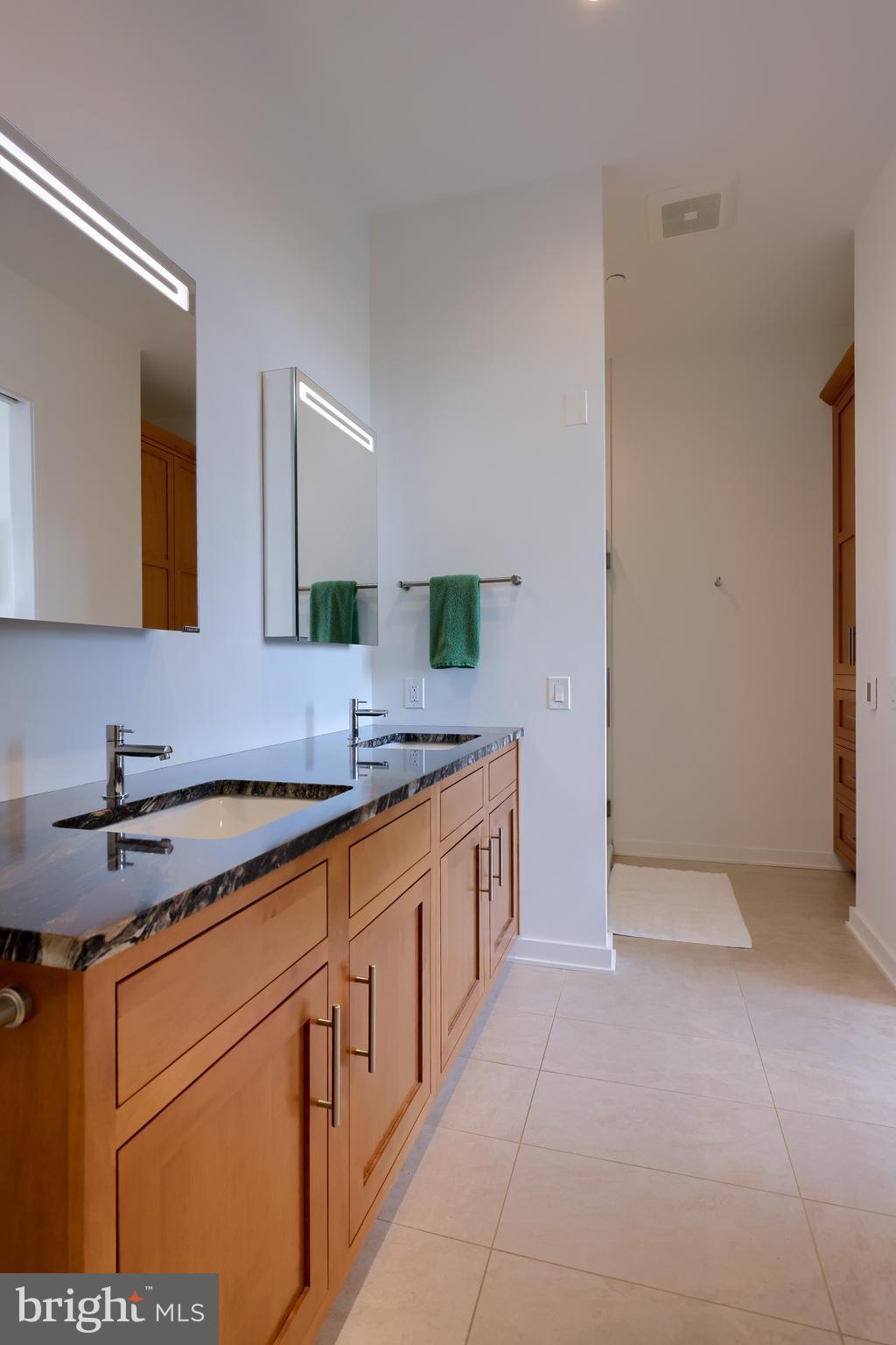 101 NORTH QUEEN - Residential