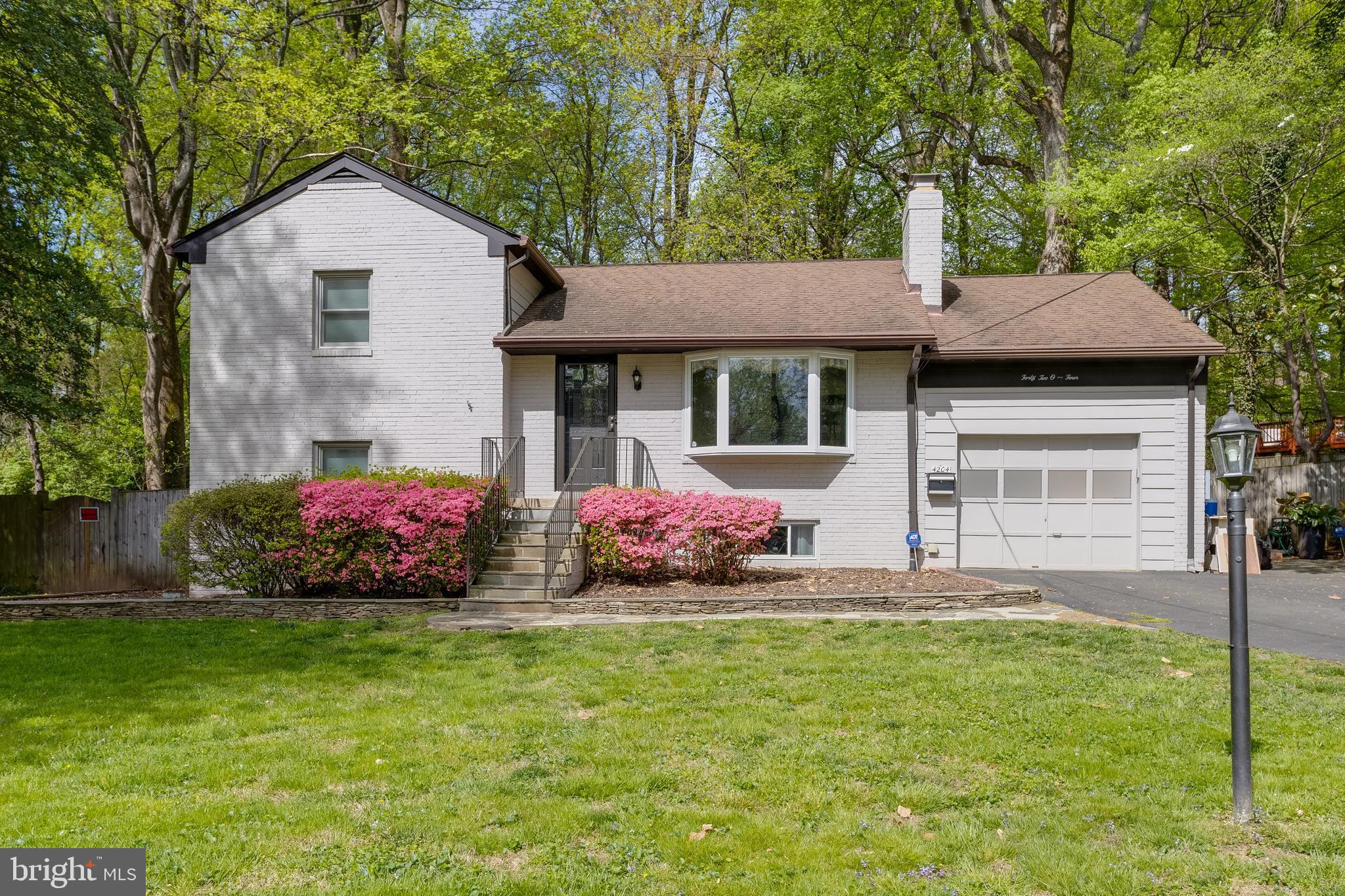 WAKEFIELD FOREST - Residential