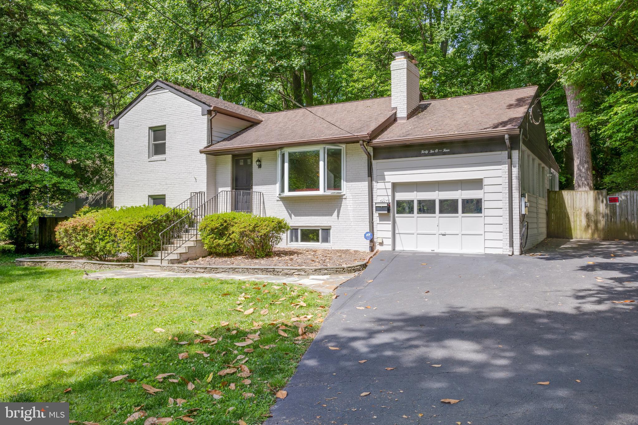 WAKEFIELD FOREST - Residential