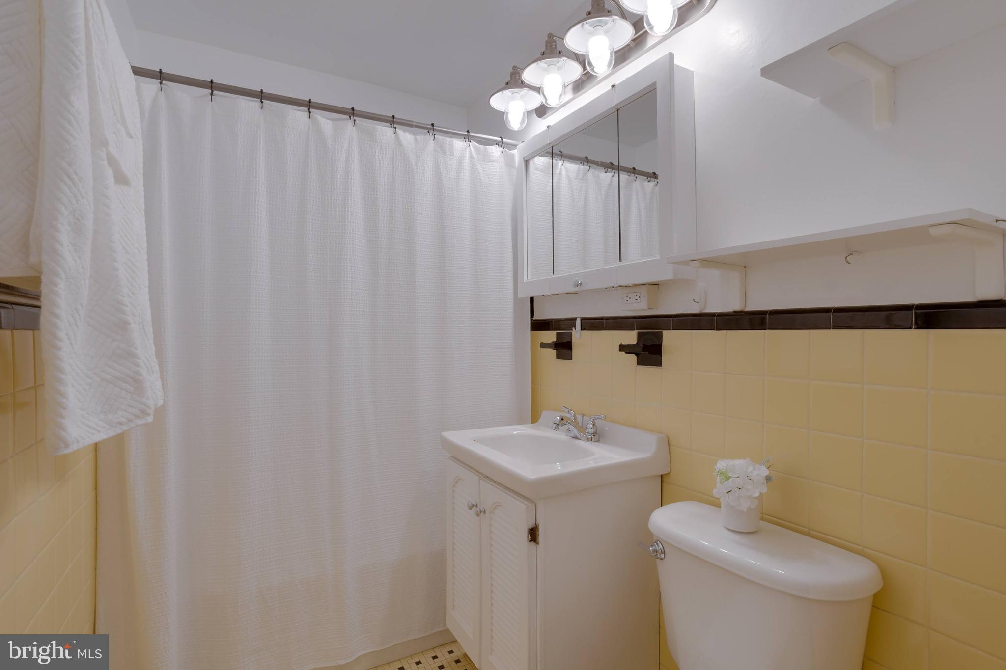 WAKEFIELD FOREST - Residential