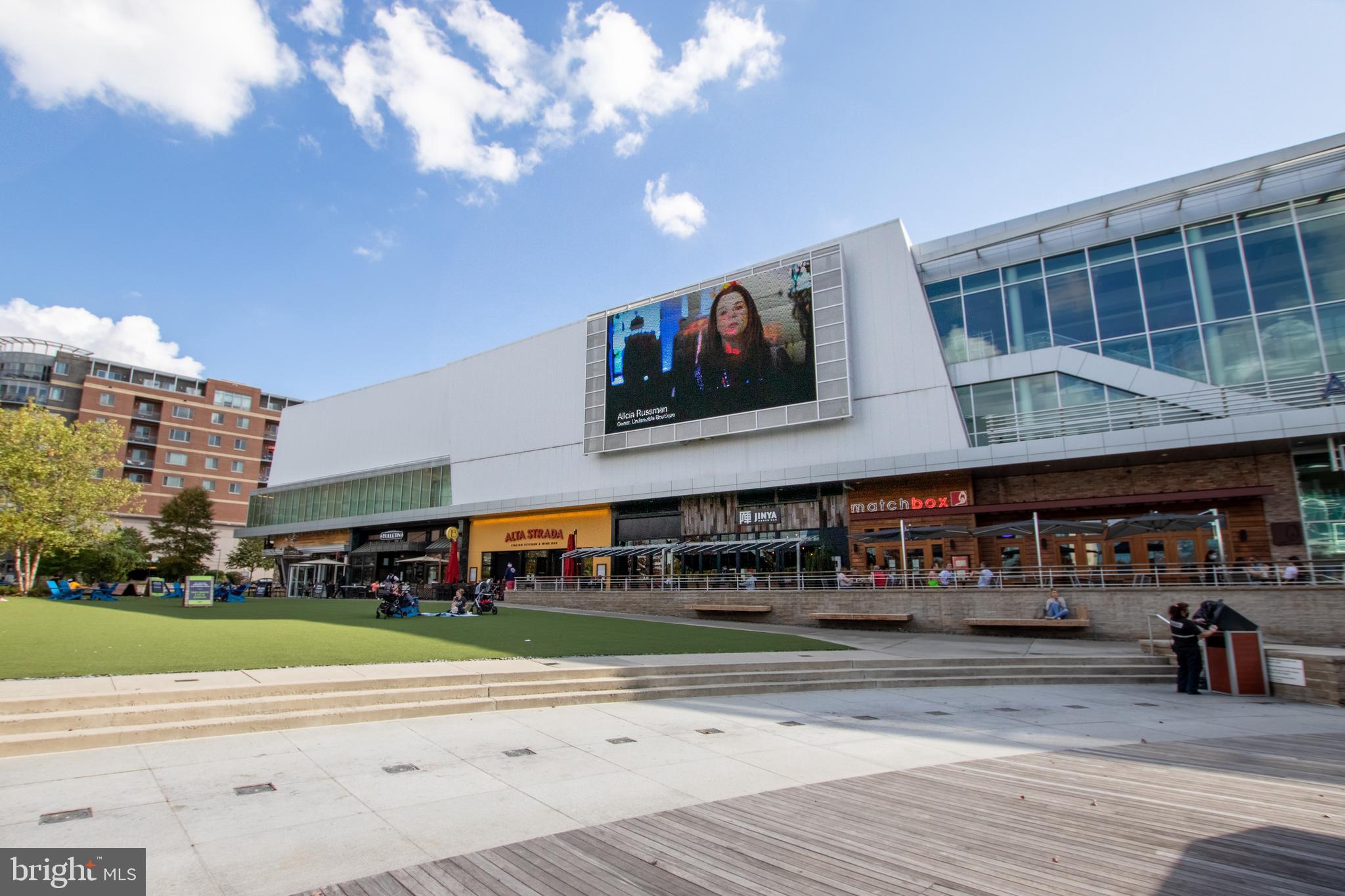 WAKEFIELD FOREST - Residential