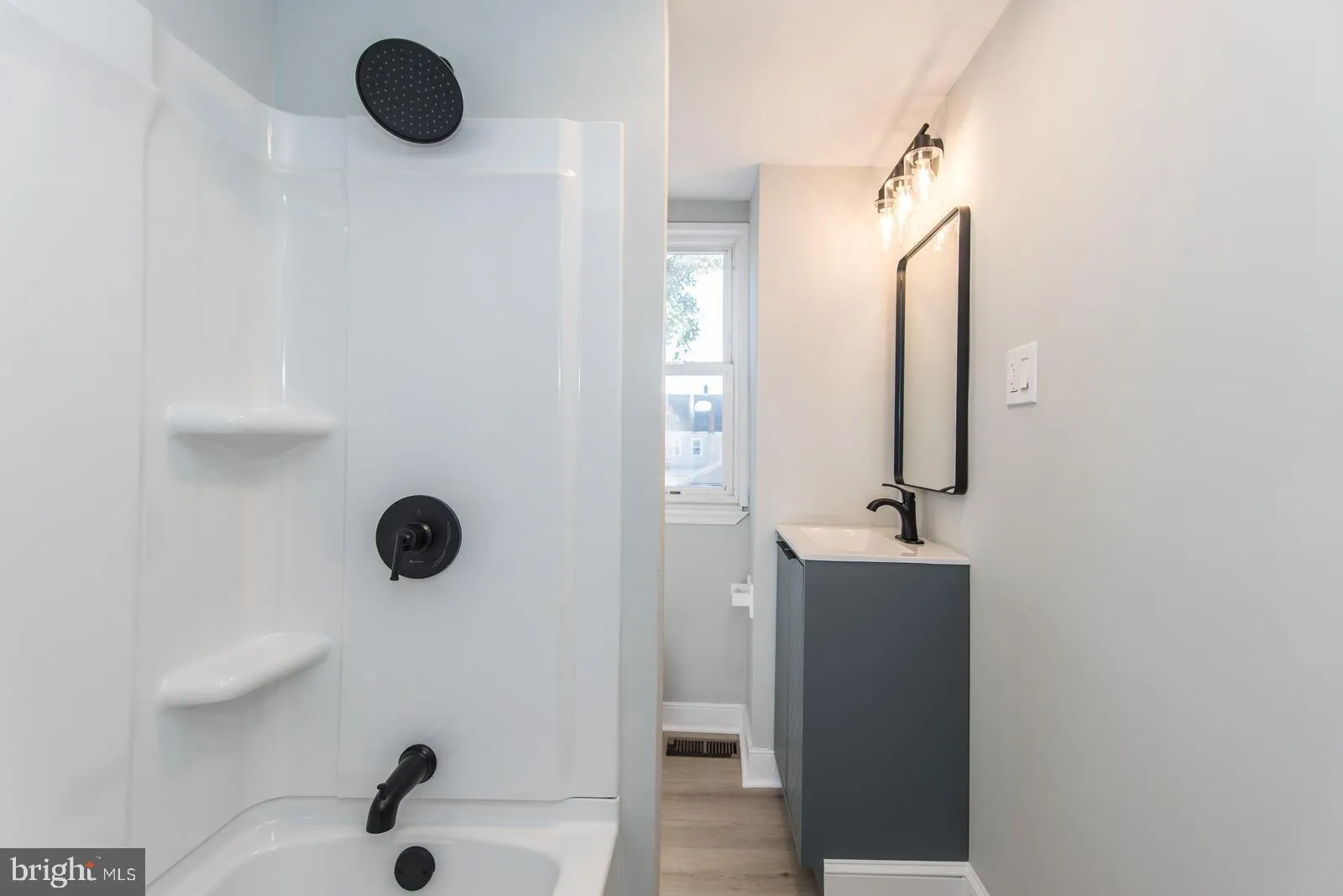 Additional image 41 of 523 Locust Street, Bristol, PA 19007