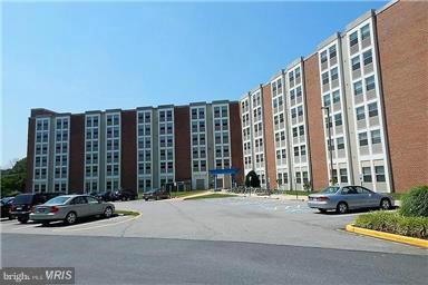 PARKSIDE AT COLLEGE PARK - Residential