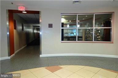 PARKSIDE AT COLLEGE PARK - Residential