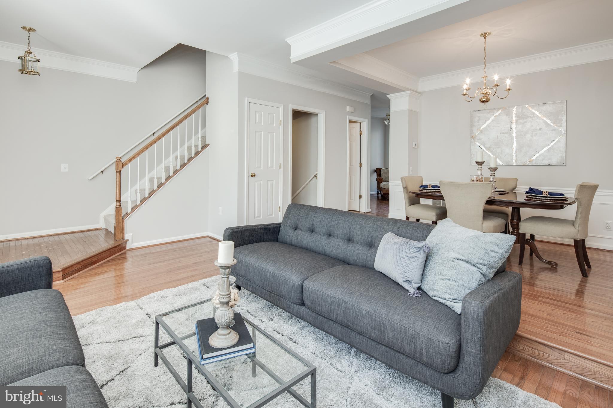 ISLAND CREEK - Residential