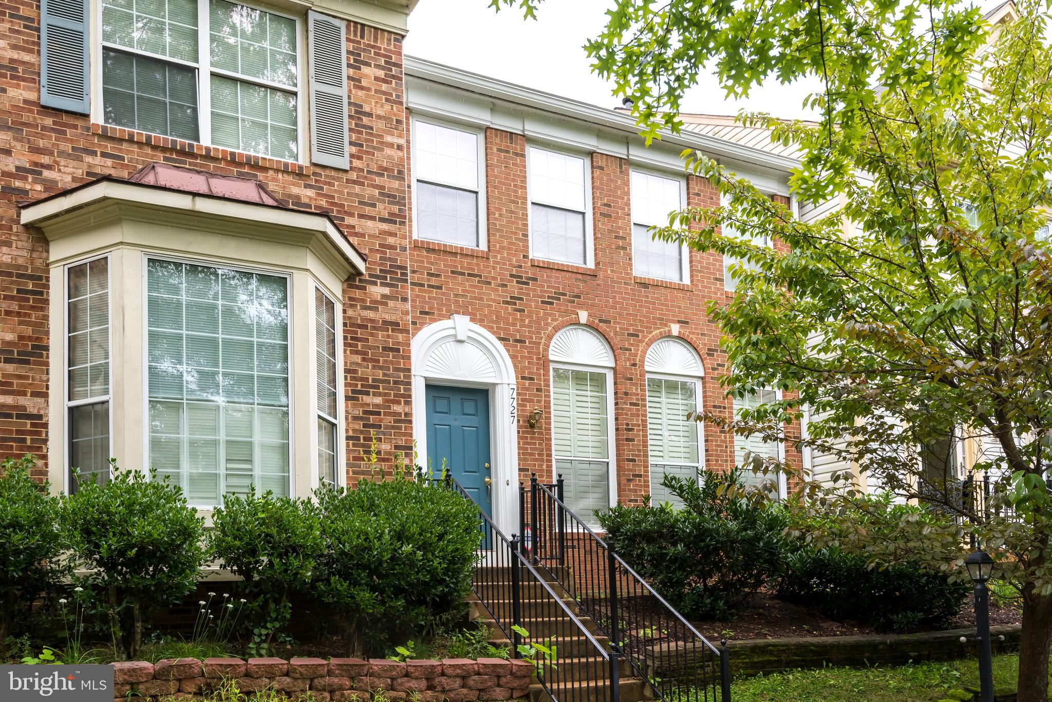 ISLAND CREEK - Residential