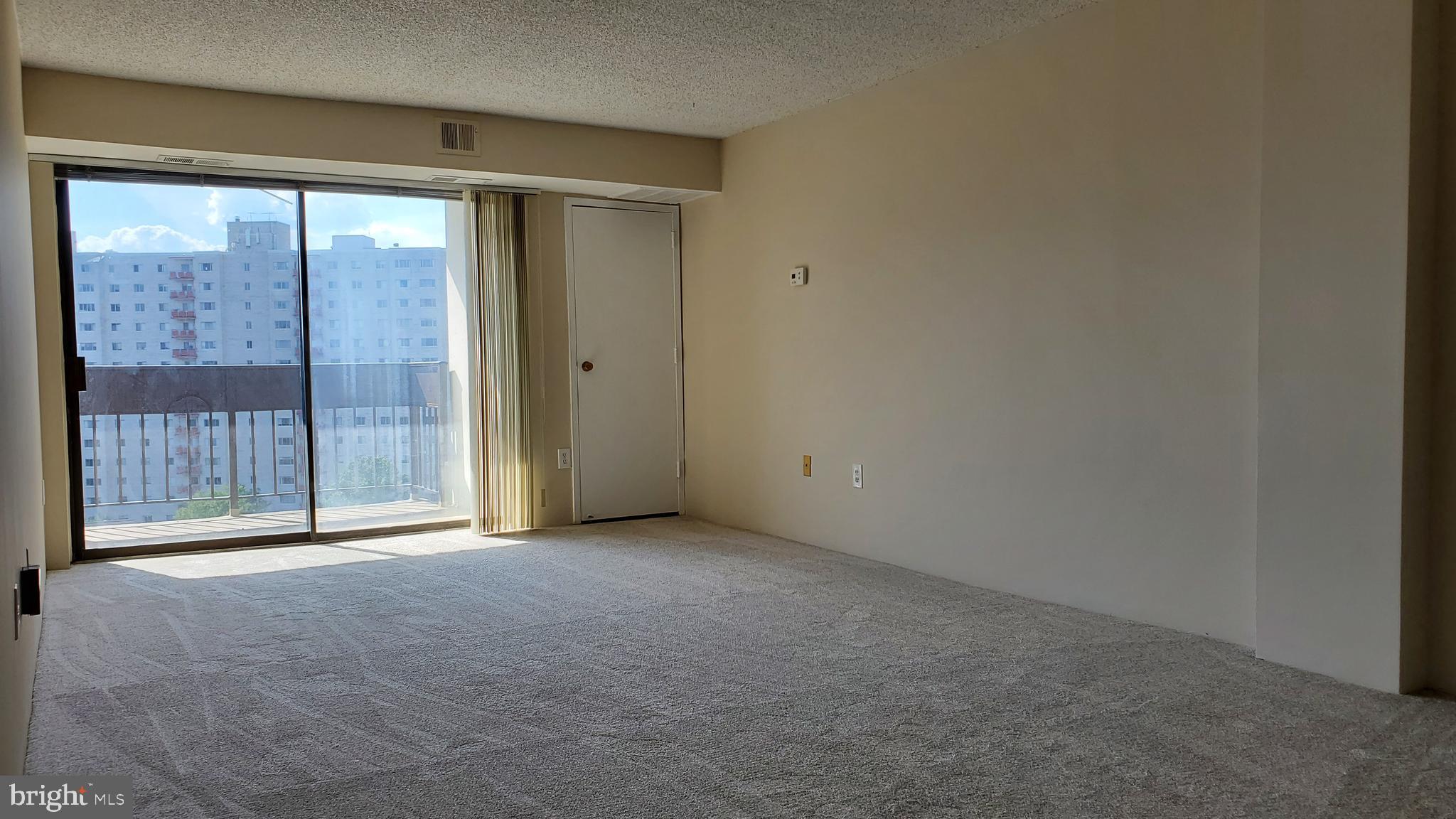 GREENHOUSE - Residential Lease