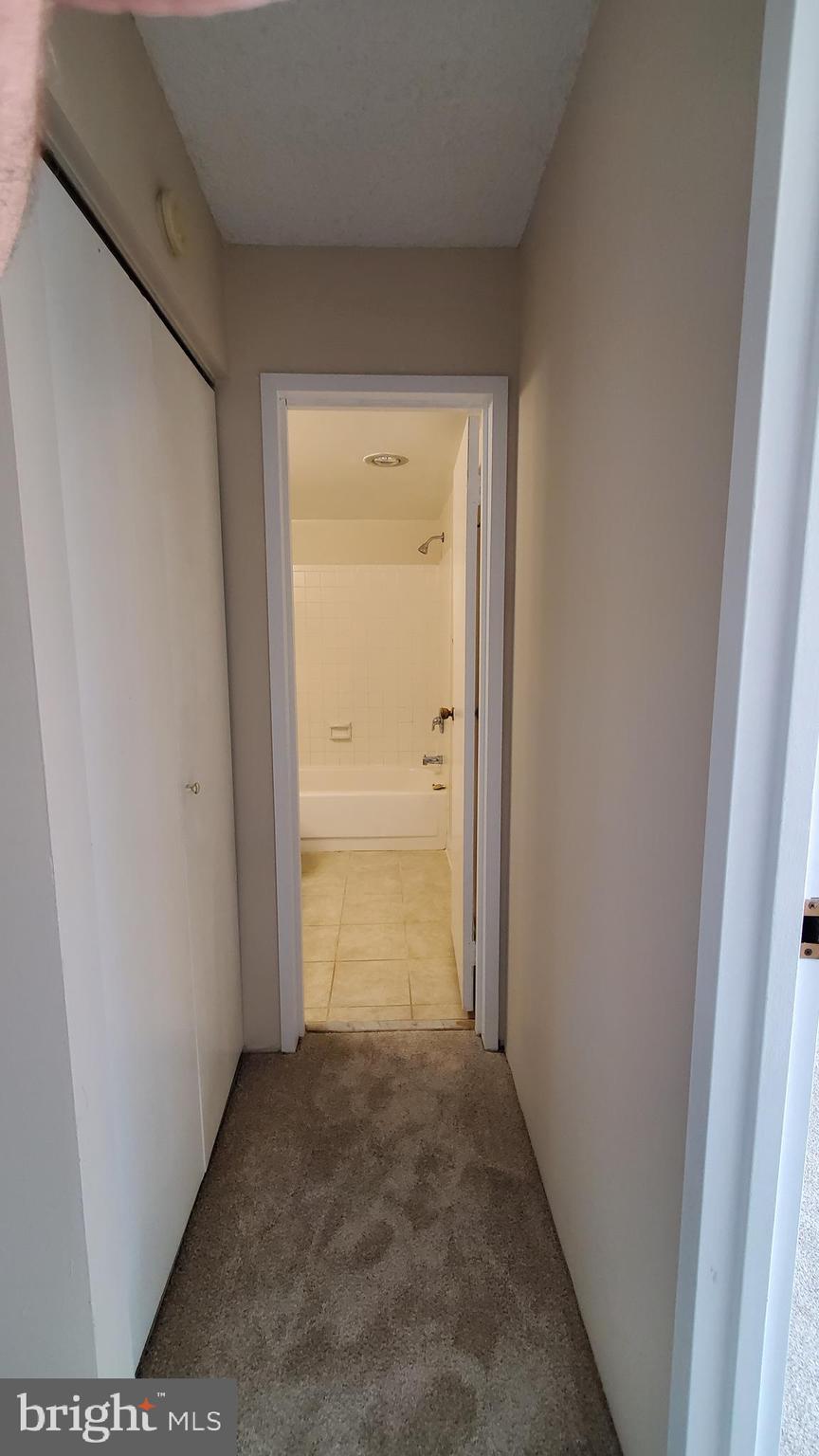 GREENHOUSE - Residential Lease