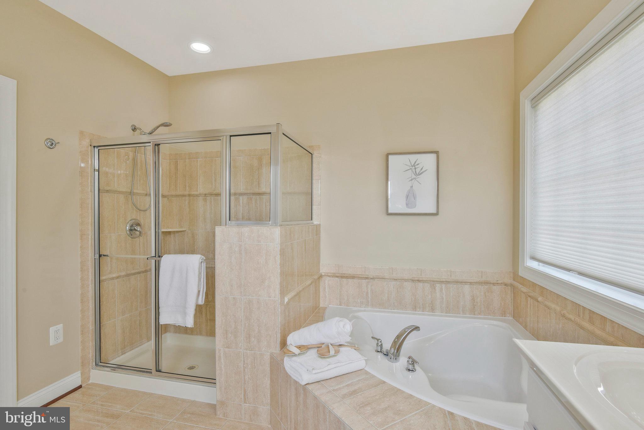 KINCAID FOREST - Residential