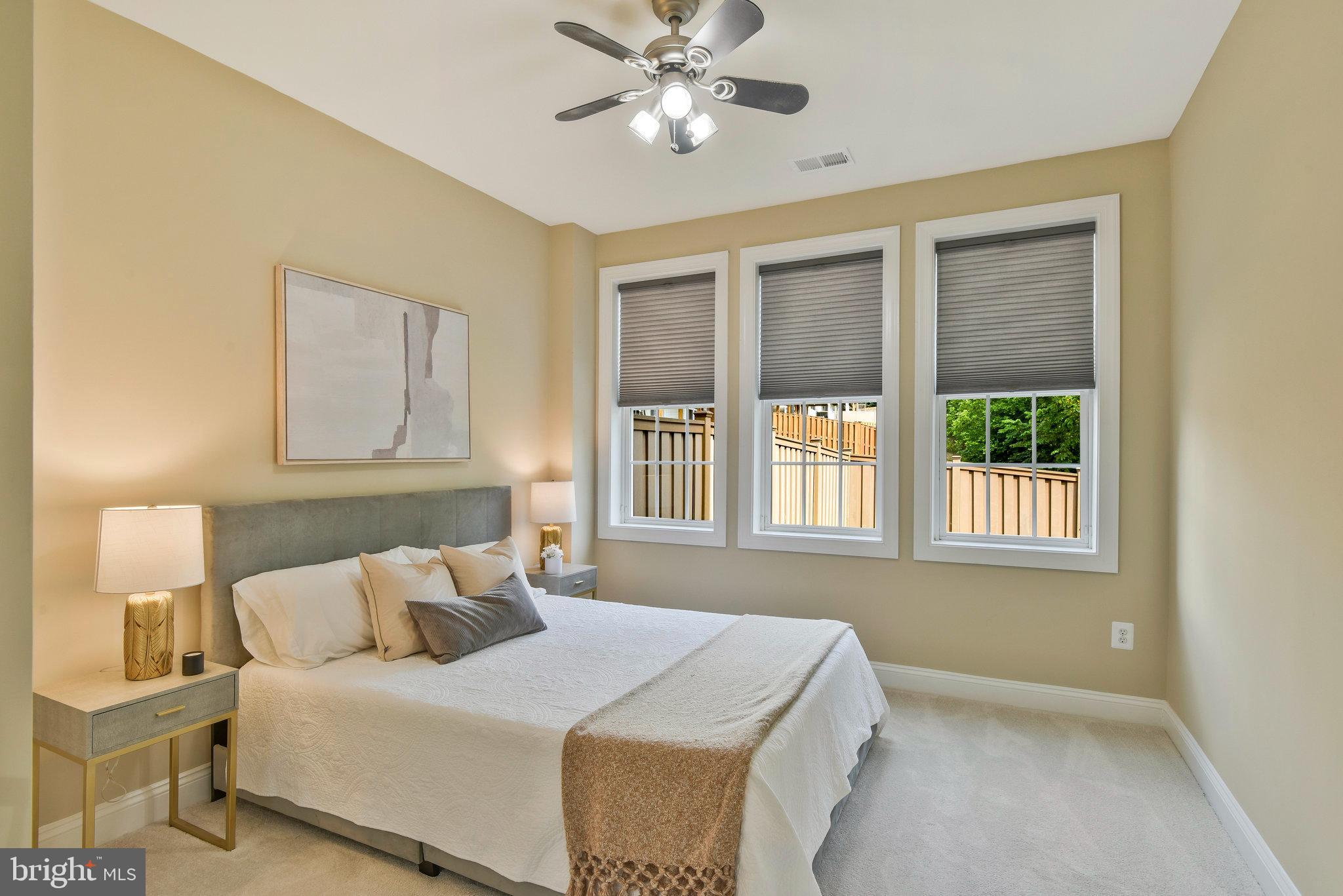 KINCAID FOREST - Residential