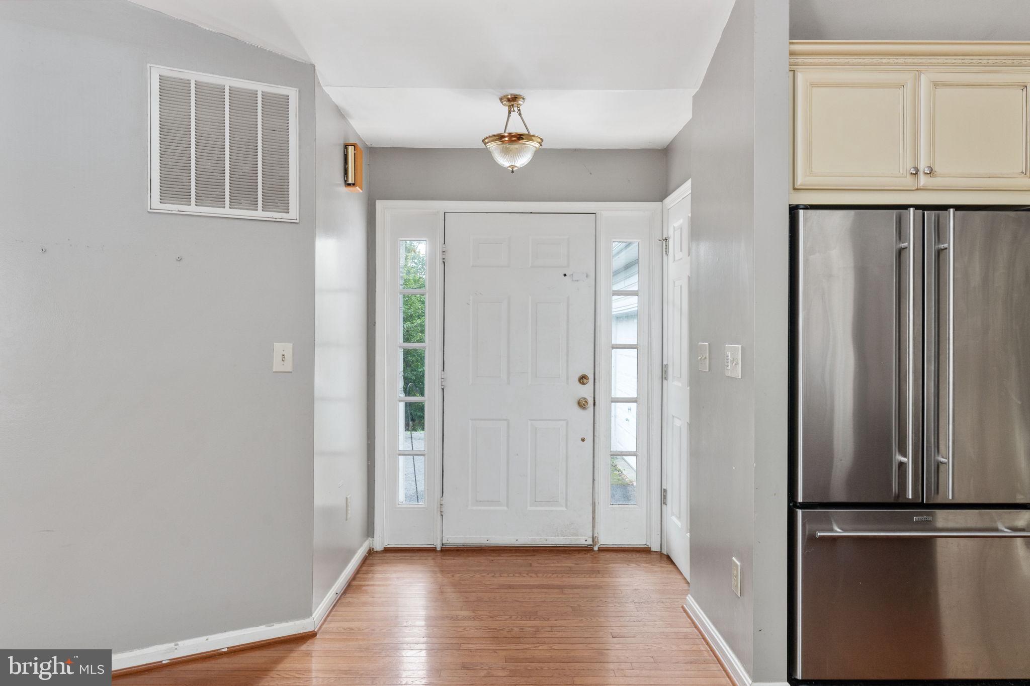 5 BRENTWOOD LANE