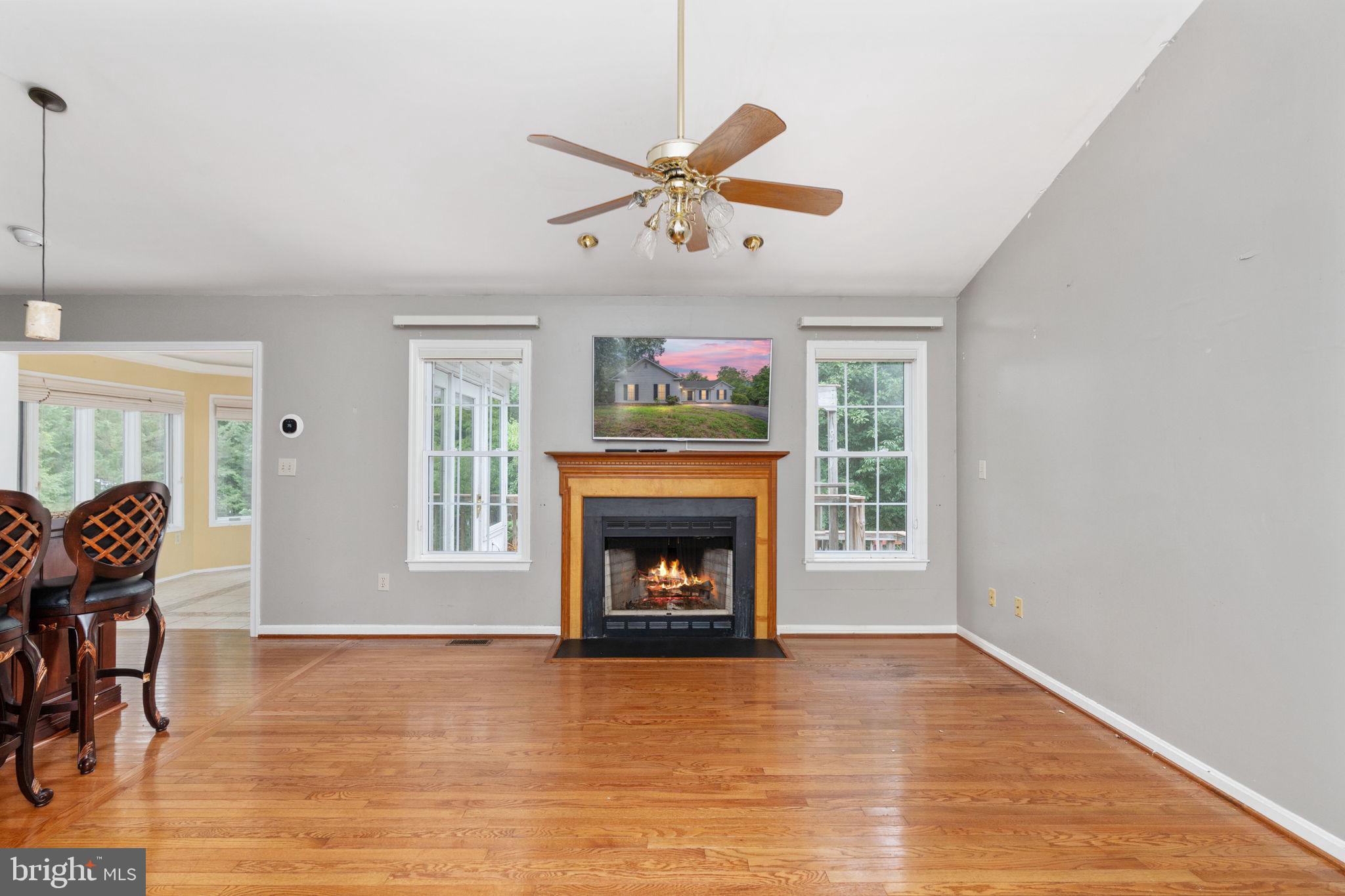 5 BRENTWOOD LANE