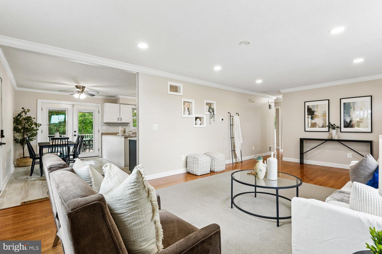 5611 BOWERS ROAD