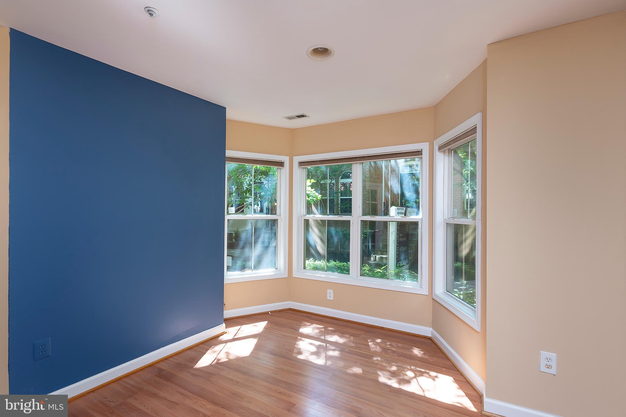 GOVERNORS GRANT - Residential