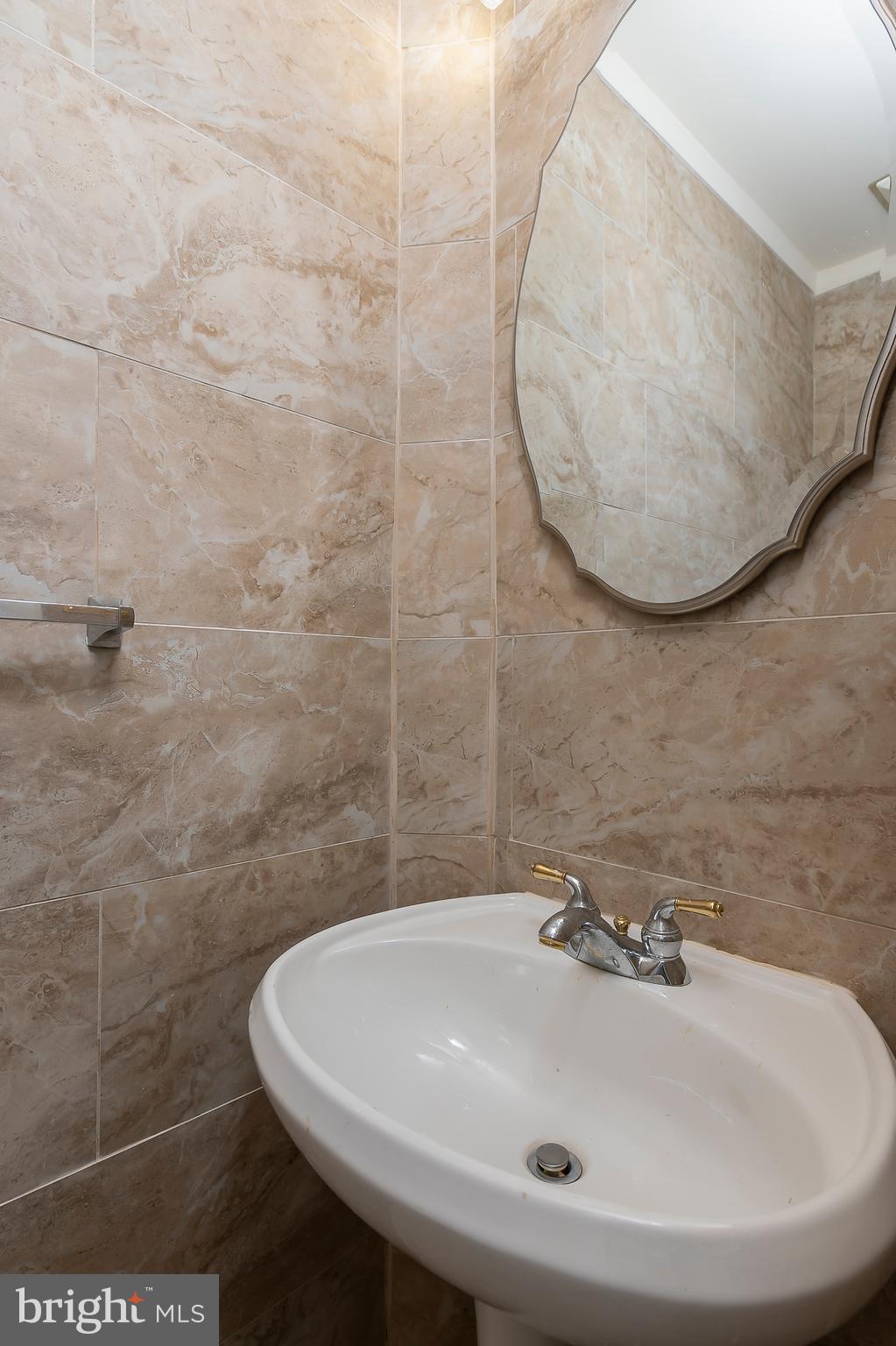 GOVERNORS GRANT - Residential