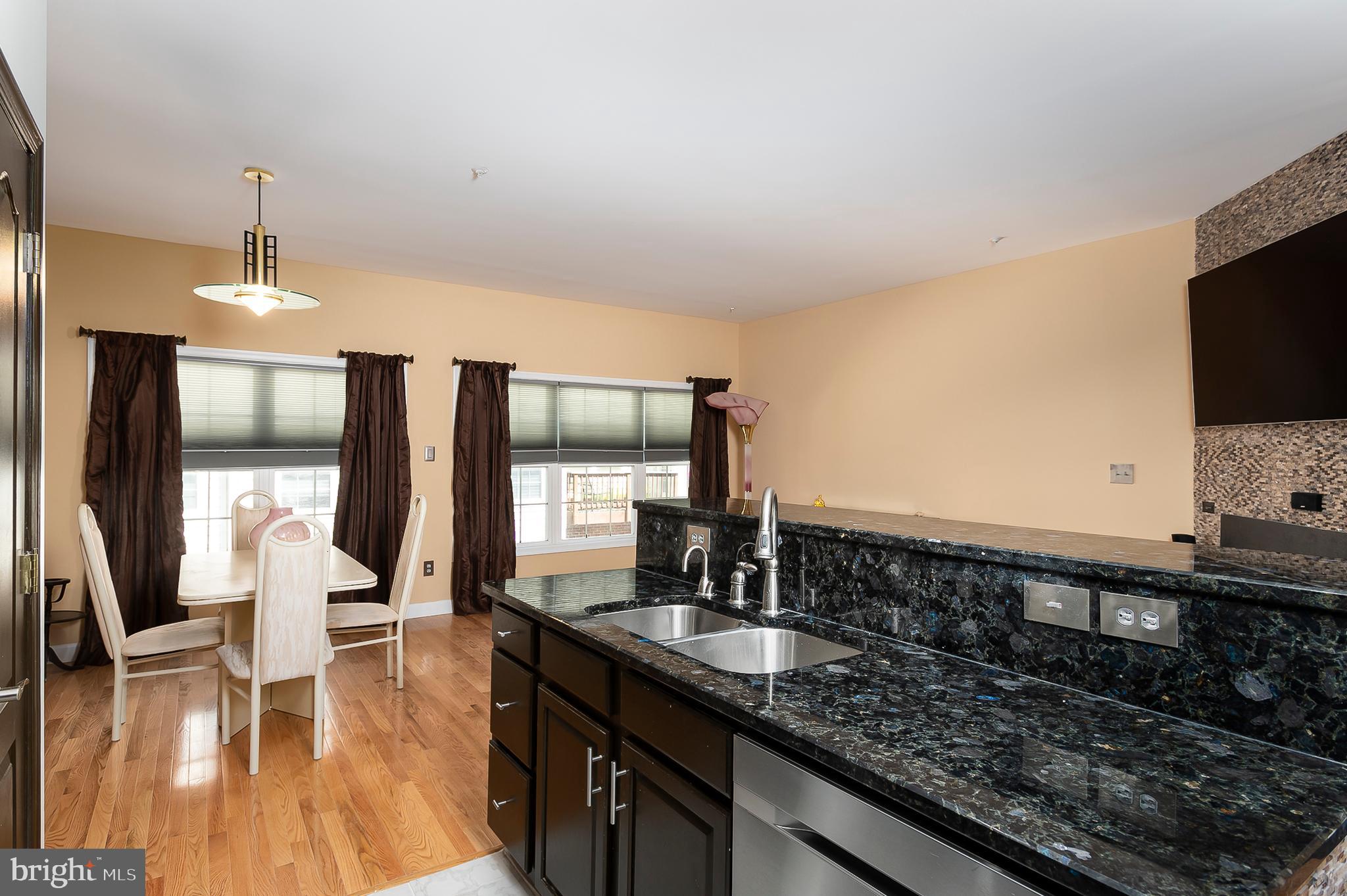 GOVERNORS GRANT - Residential