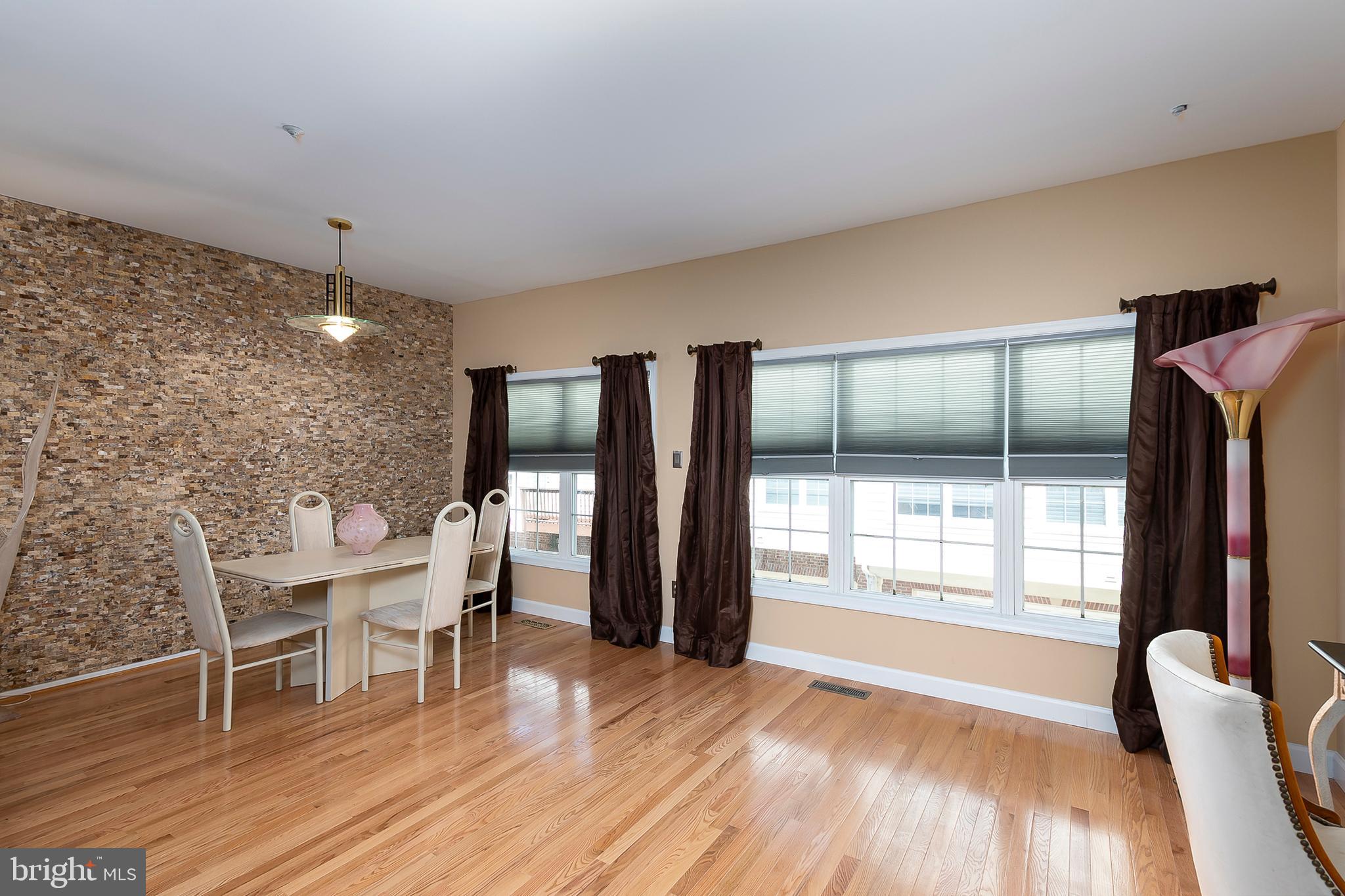 GOVERNORS GRANT - Residential