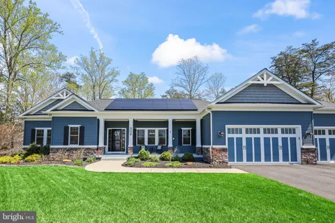11693 Kahns Road, Manassas, VA MLS: VAPW2091182