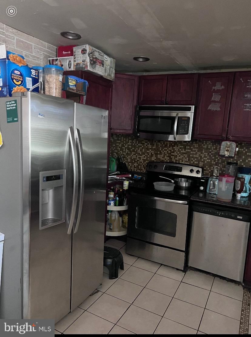 WEST PHILADELPHIA - Residential Income