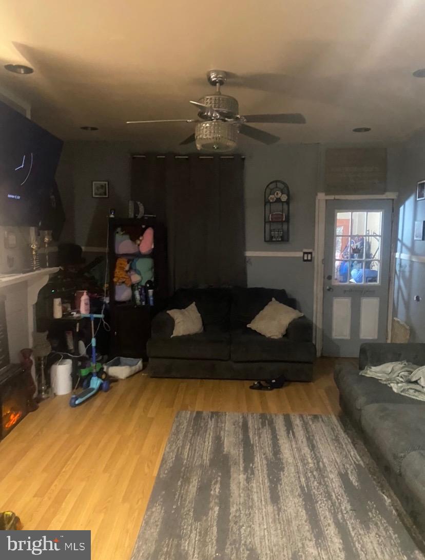 WEST PHILADELPHIA - Residential Income