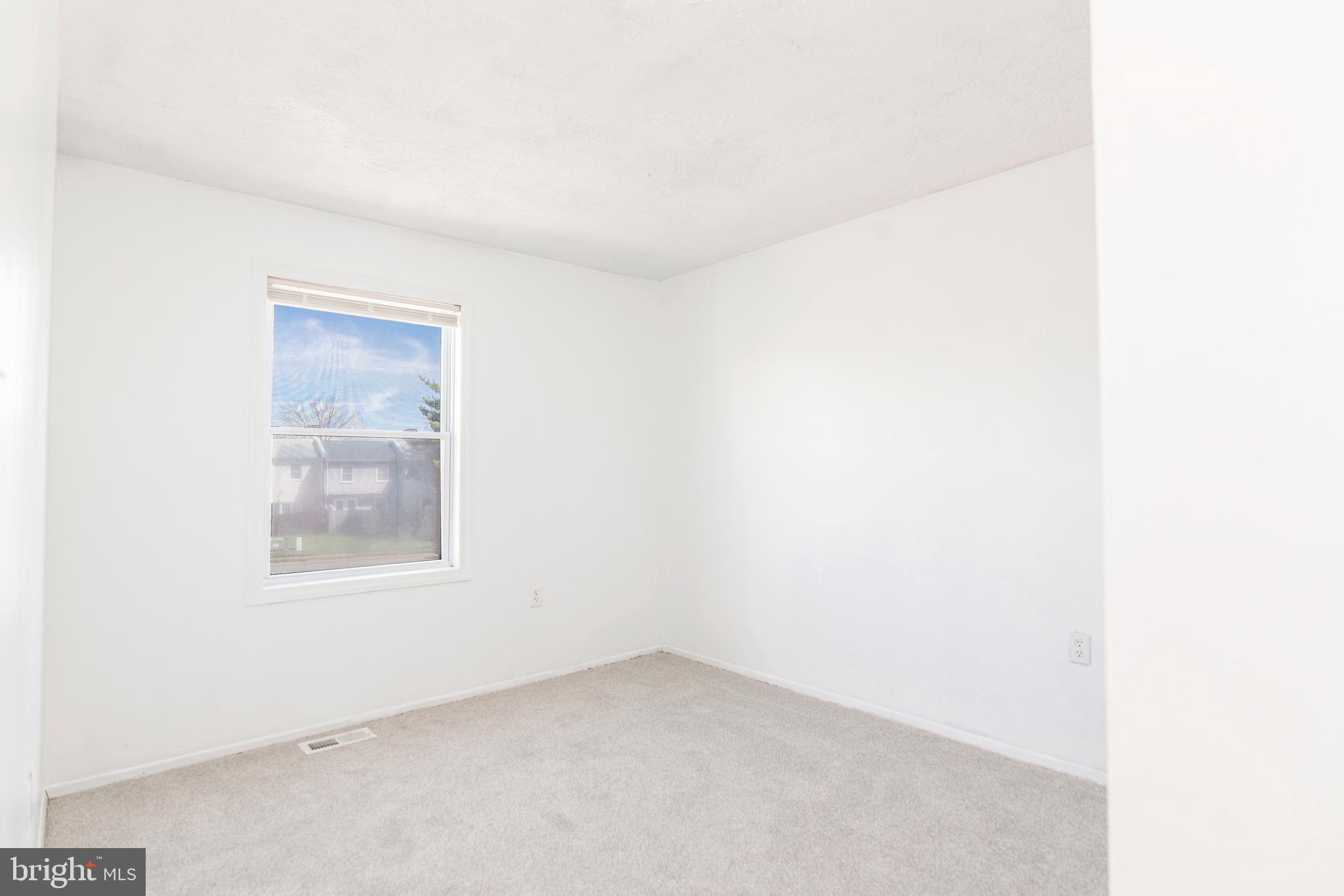 ASHTON GLEN - Residential