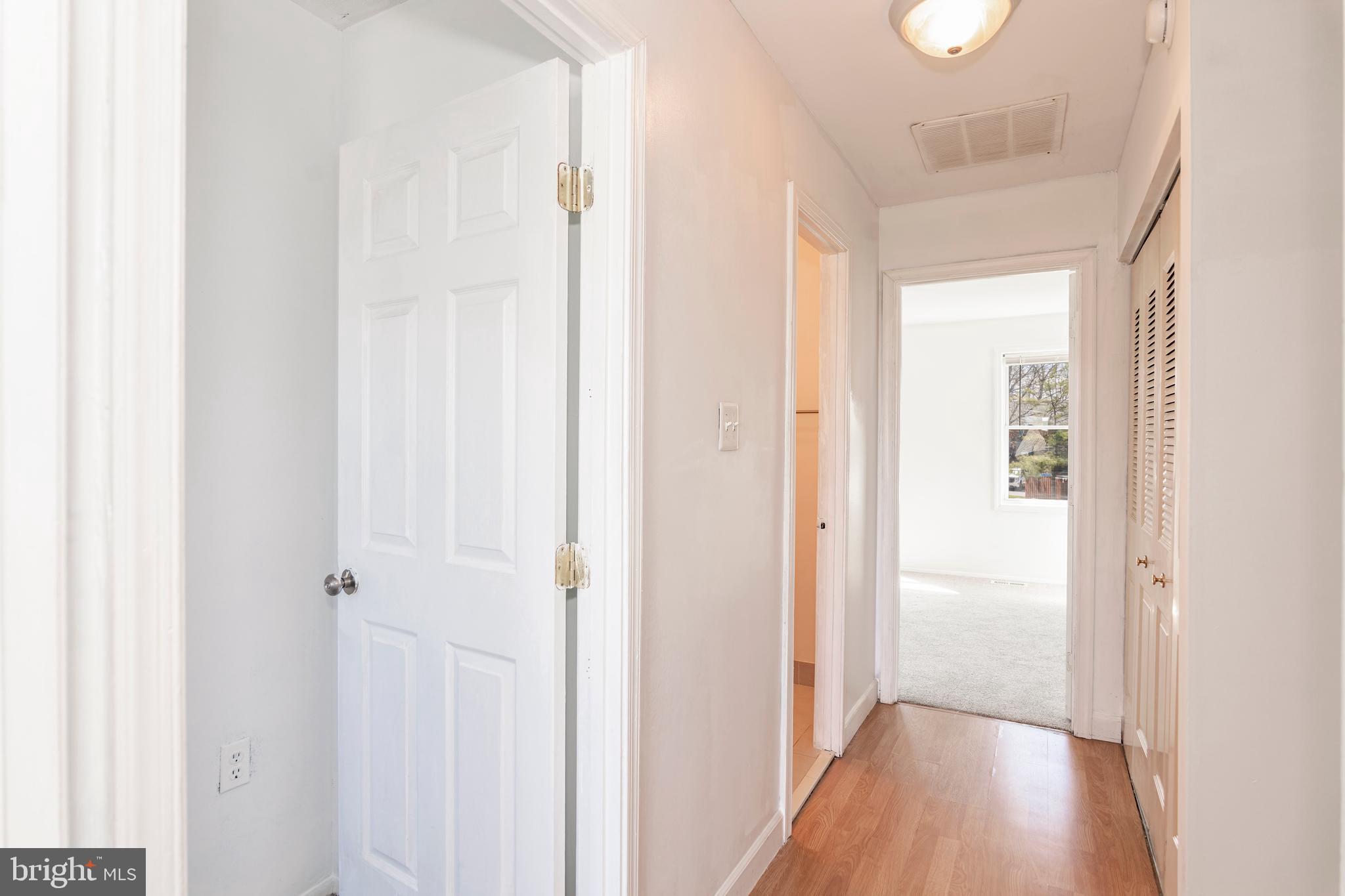 ASHTON GLEN - Residential