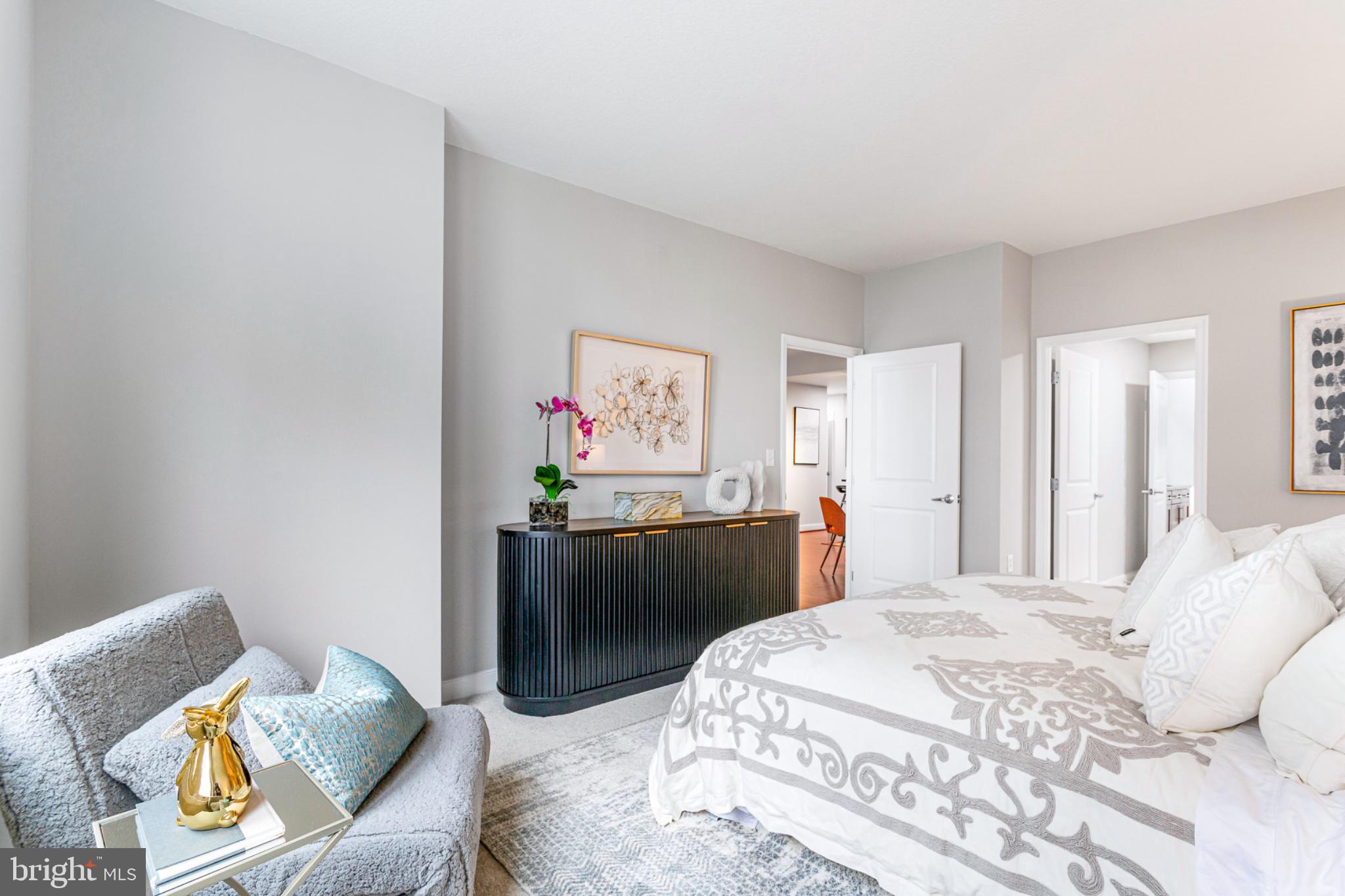ONE NATIONAL HARBOR CONDOMINIUM - Residential