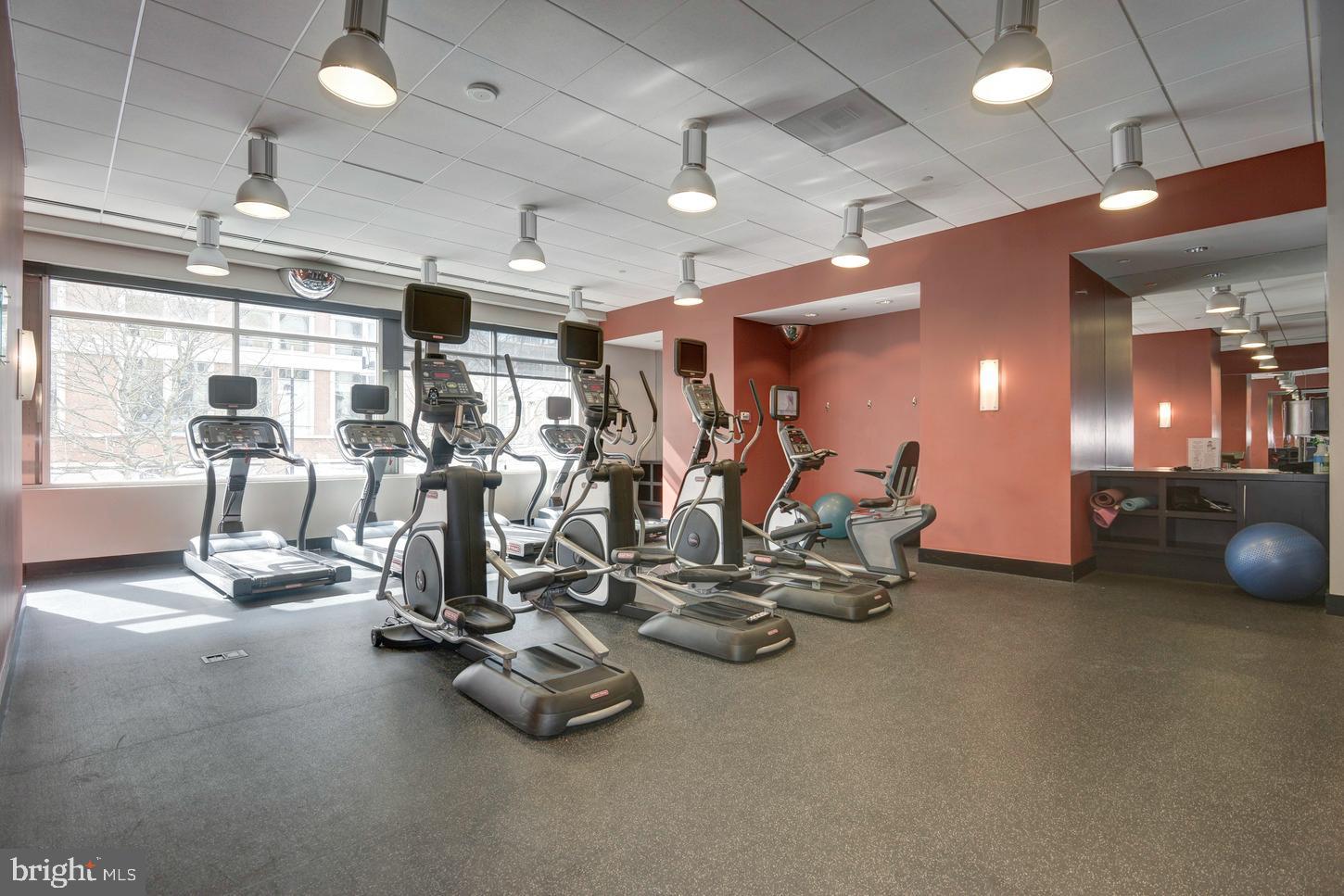 ONE NATIONAL HARBOR CONDOMINIUM - Residential