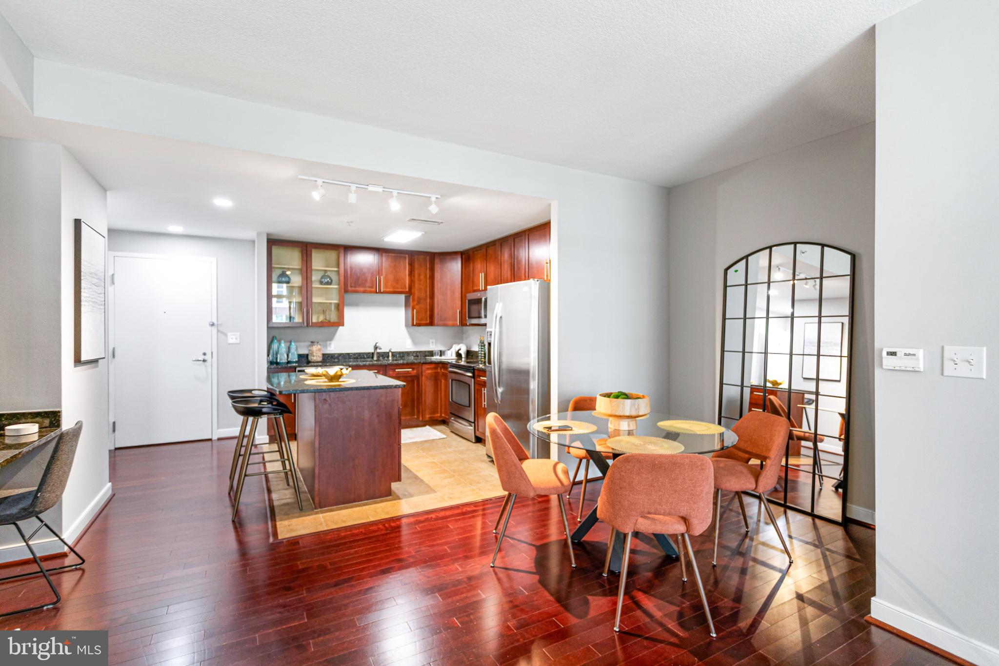 ONE NATIONAL HARBOR CONDOMINIUM - Residential