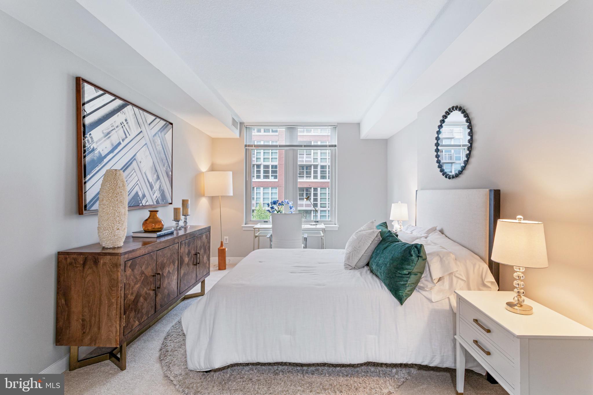 ONE NATIONAL HARBOR CONDOMINIUM - Residential