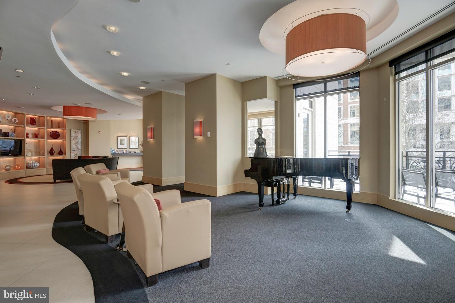 155 POTOMAC PASSAGE 511