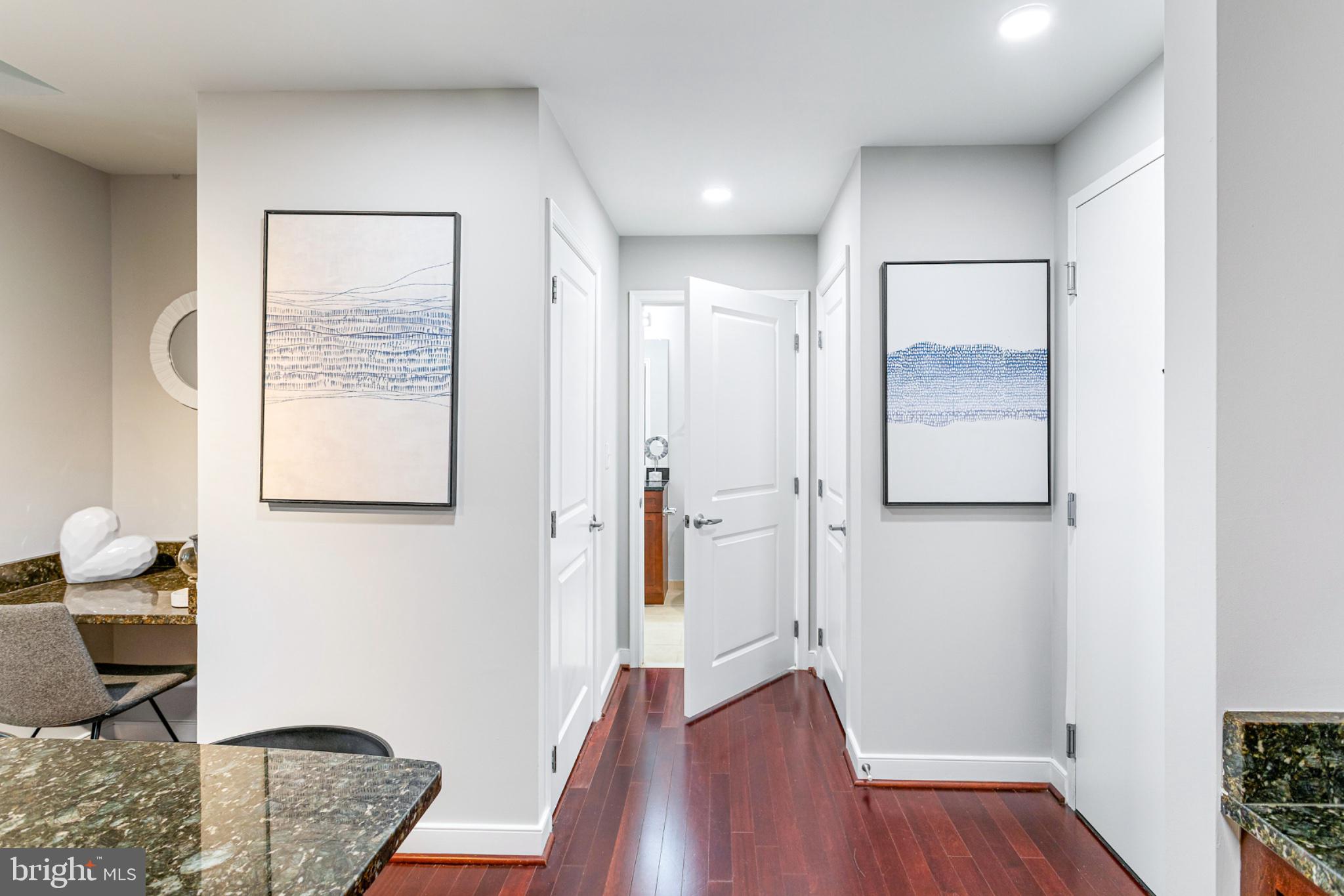 ONE NATIONAL HARBOR CONDOMINIUM - Residential