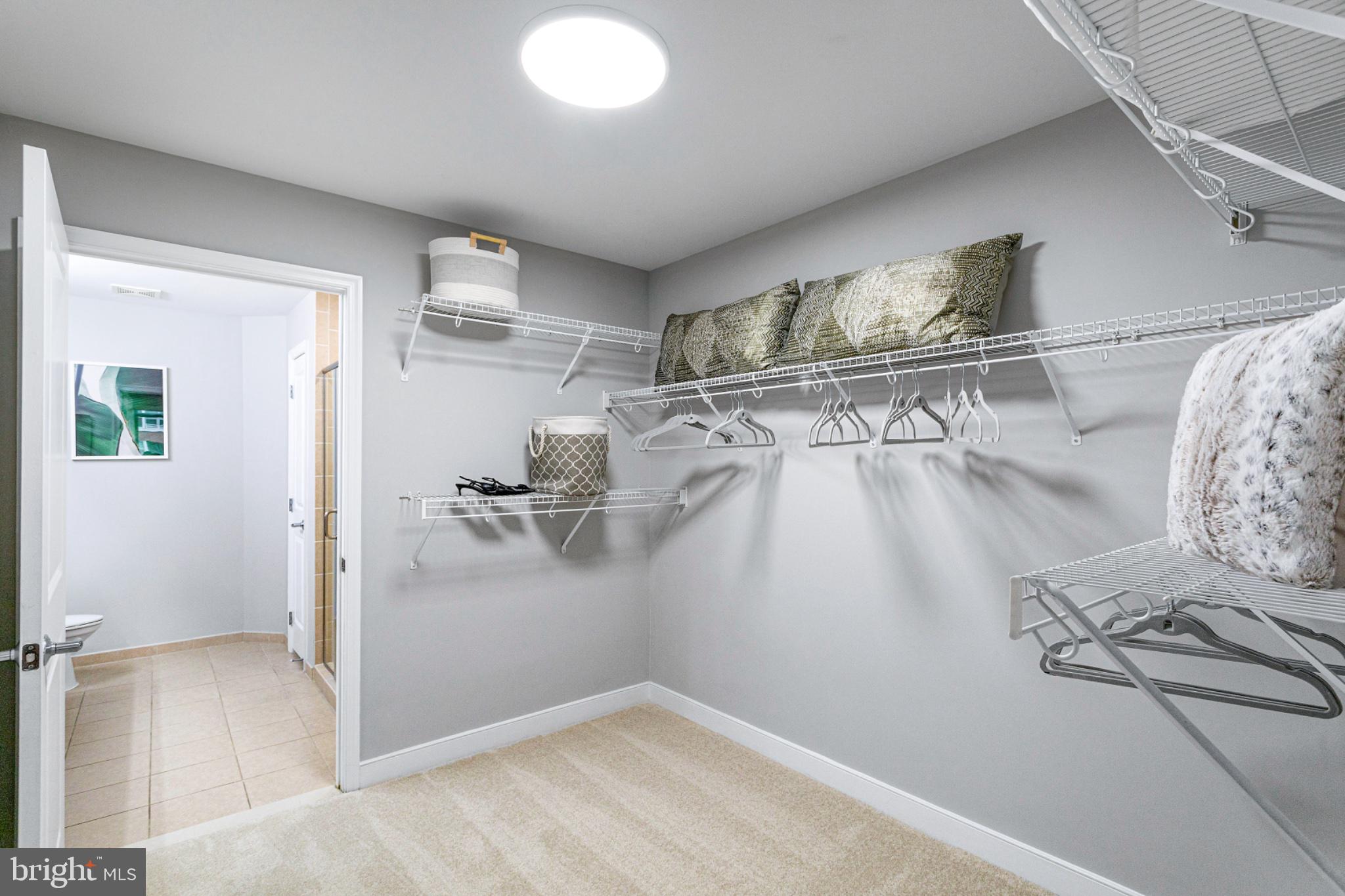 ONE NATIONAL HARBOR CONDOMINIUM - Residential