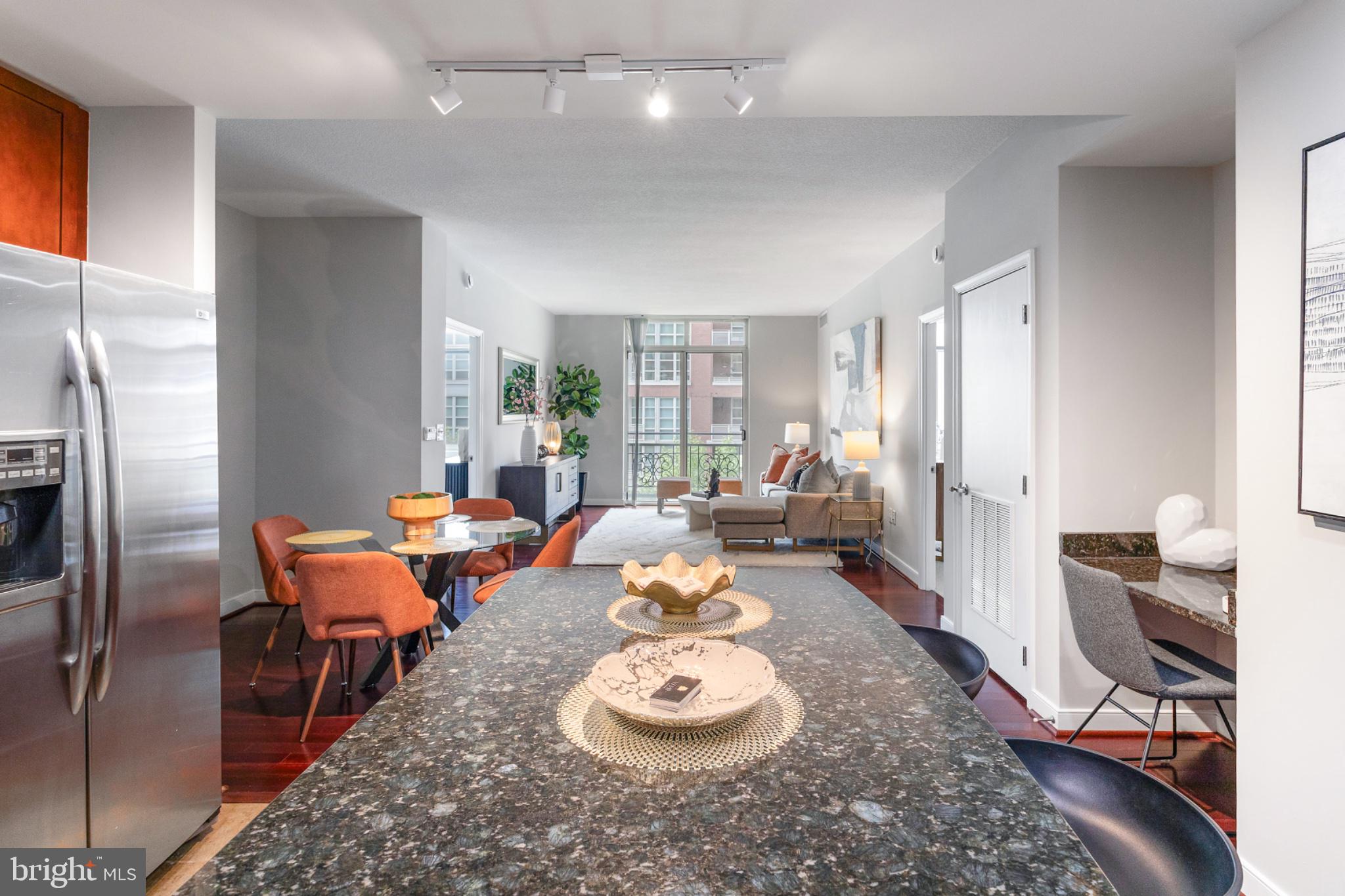 ONE NATIONAL HARBOR CONDOMINIUM - Residential