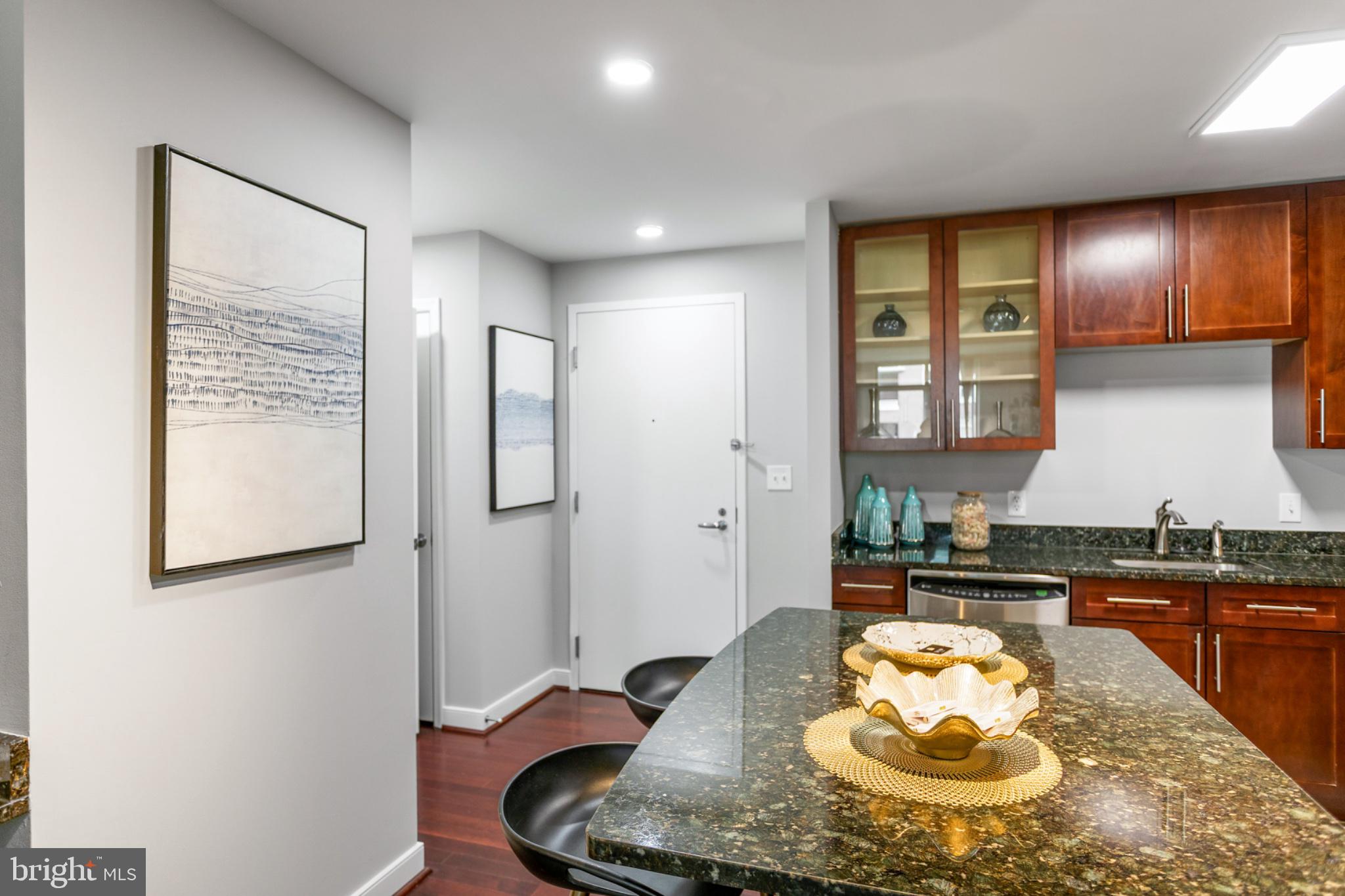 ONE NATIONAL HARBOR CONDOMINIUM - Residential
