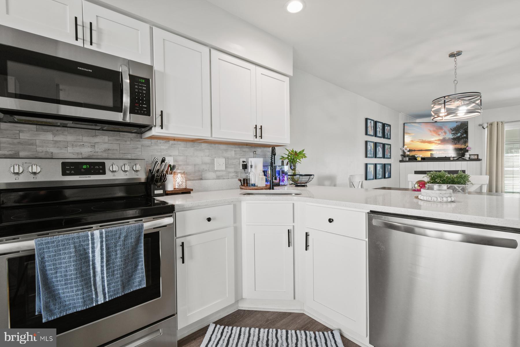 BETHANY MEADOWS - Residential