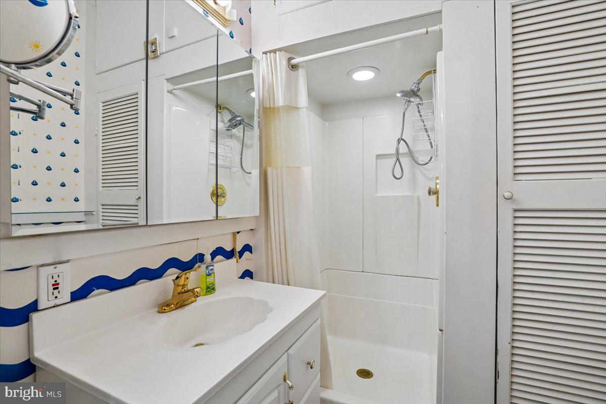 LYON PARK - Residential