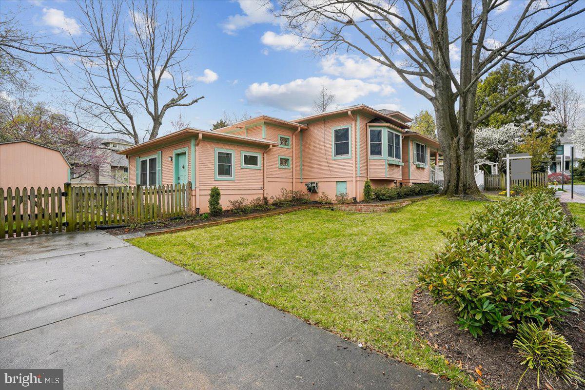 LYON PARK - Residential