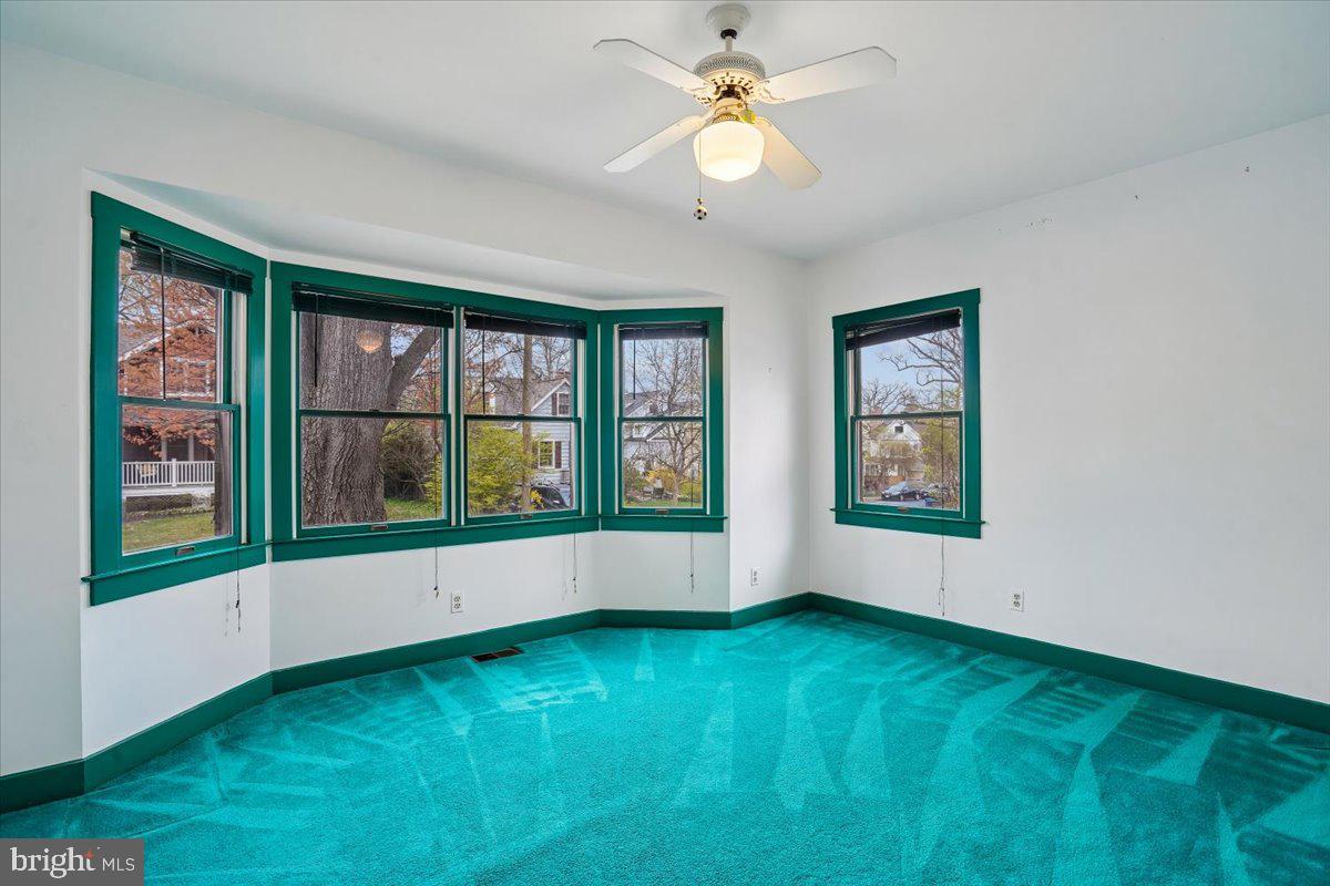 LYON PARK - Residential