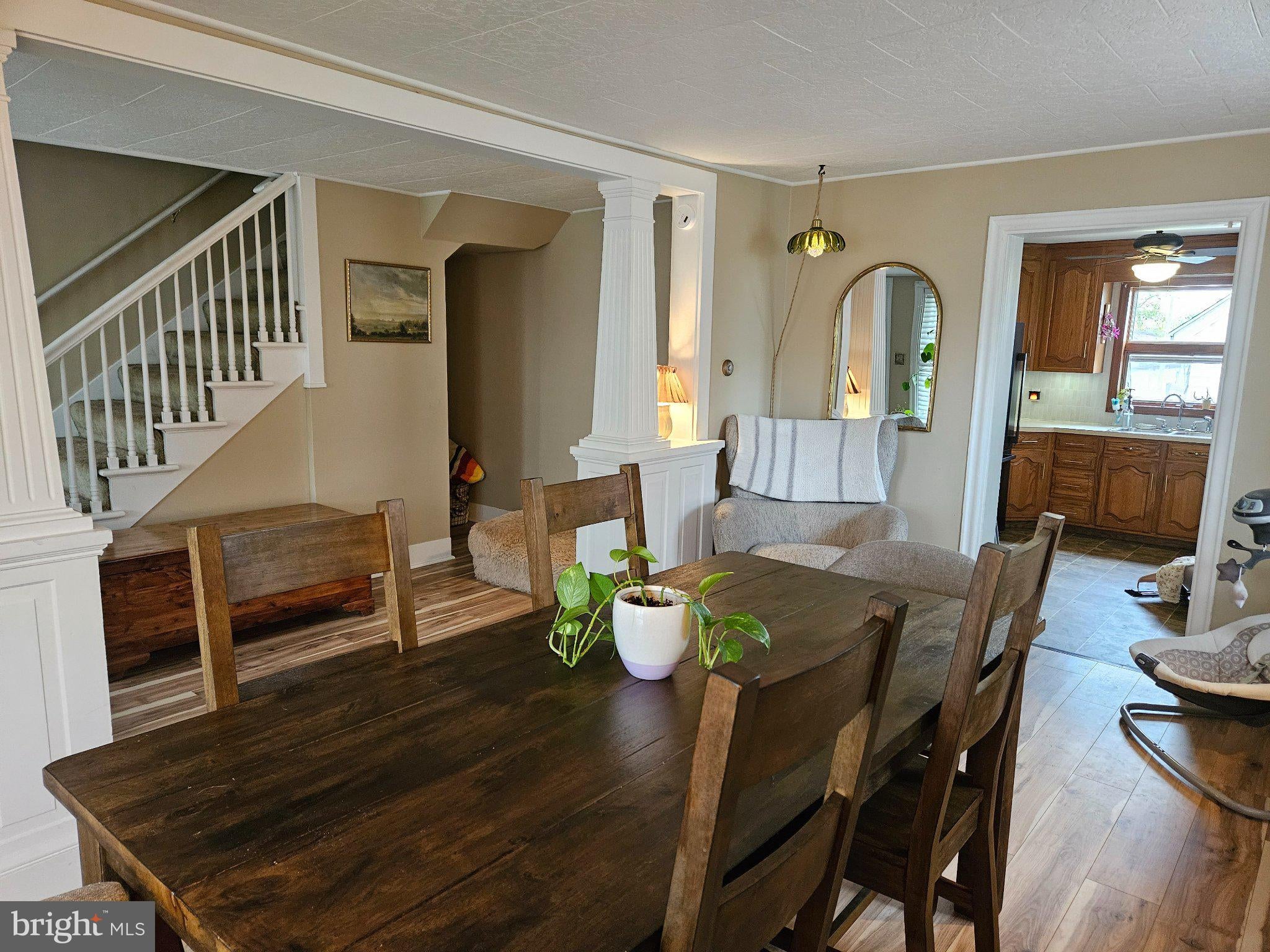 446 BUCHANAN TRAIL W