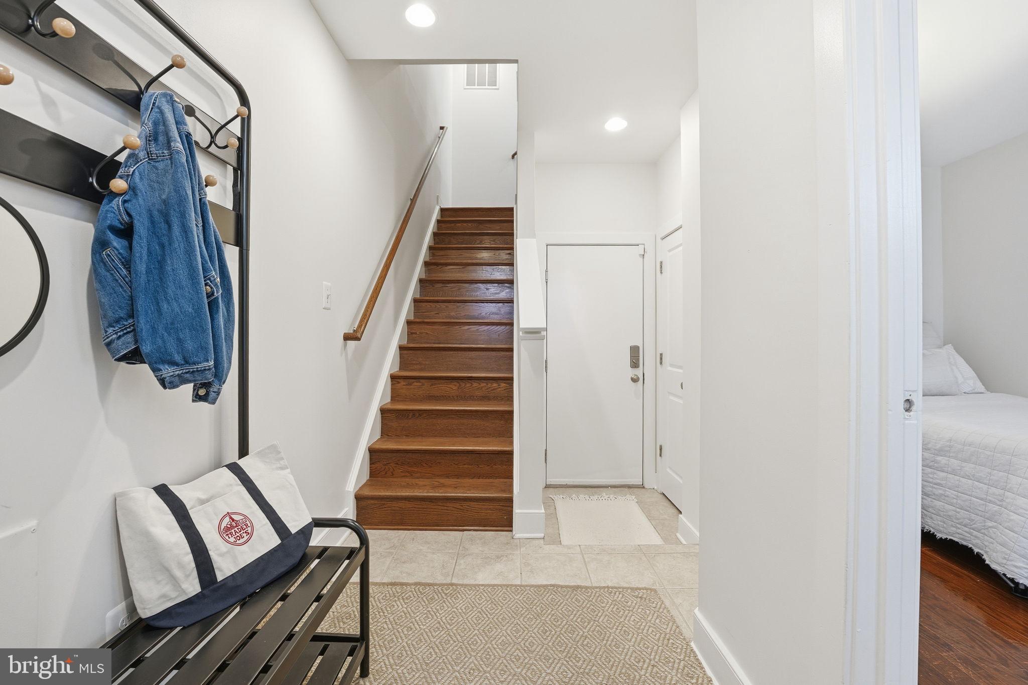 3101 CHANCELLOR'S WAY NE