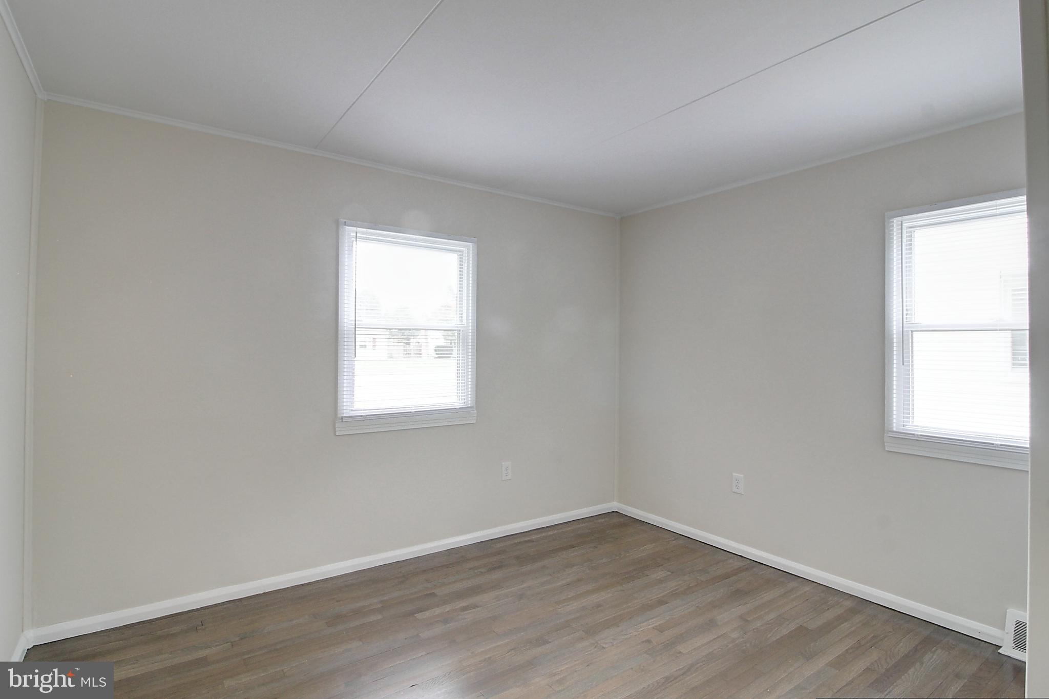 VILLA ESTATES - Residential Lease