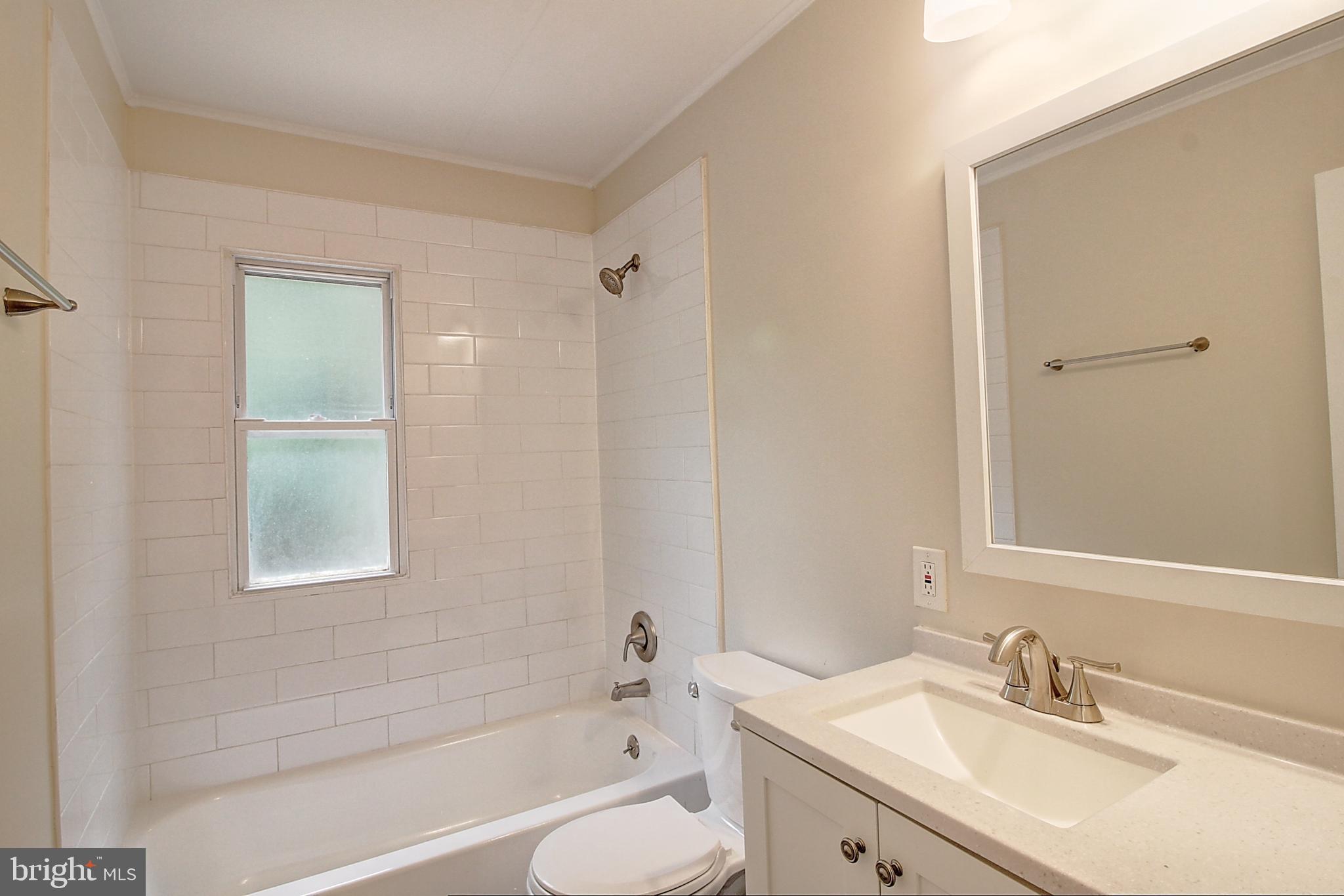 VILLA ESTATES - Residential Lease