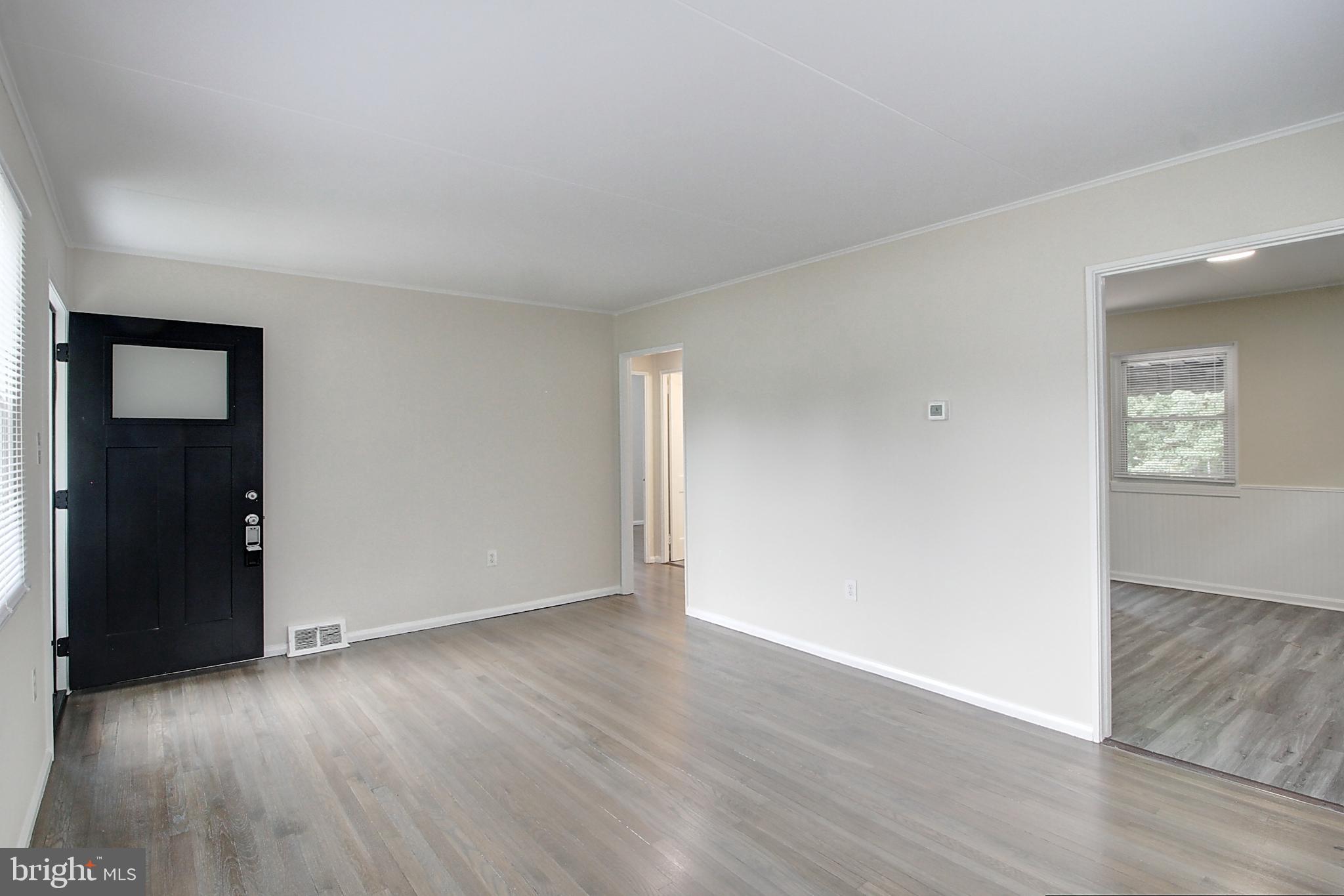 VILLA ESTATES - Residential Lease