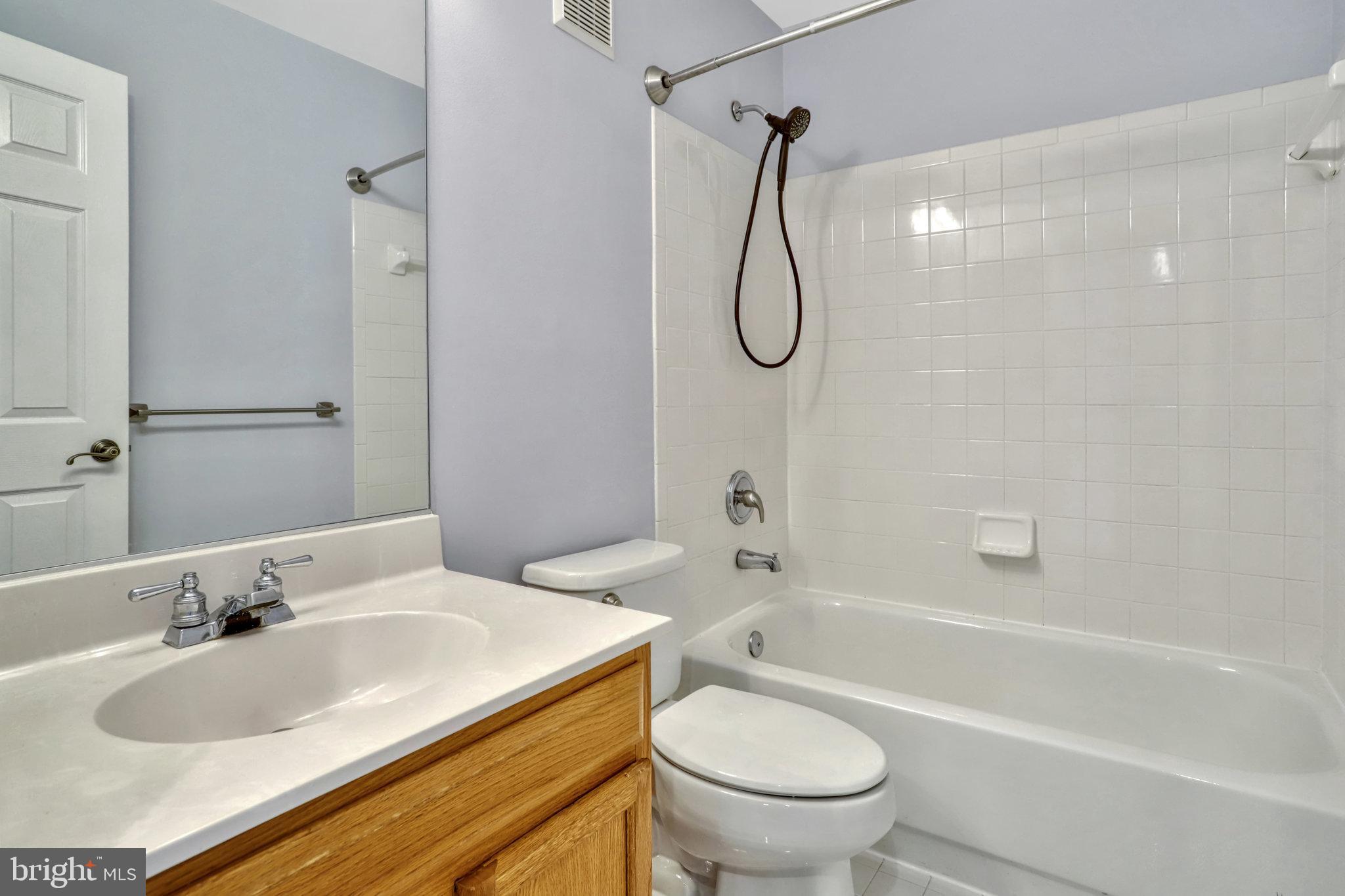 FRANCONIA - Residential Lease