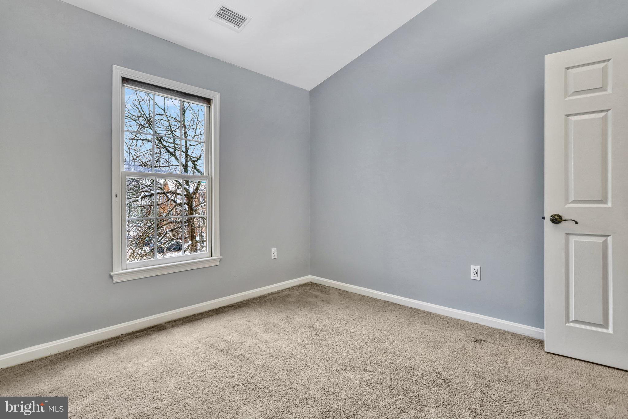 FRANCONIA - Residential Lease