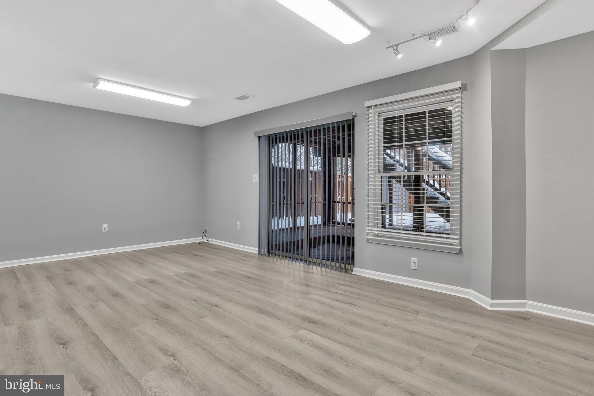 FRANCONIA - Residential Lease