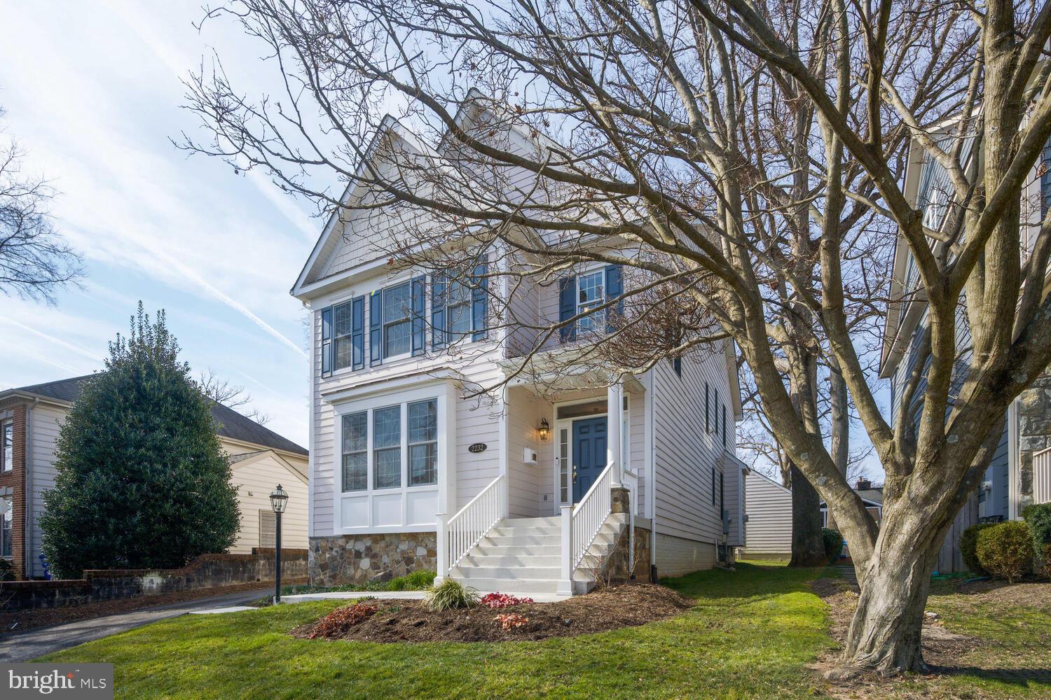 TUCKAHOE VILLAGE - Residential