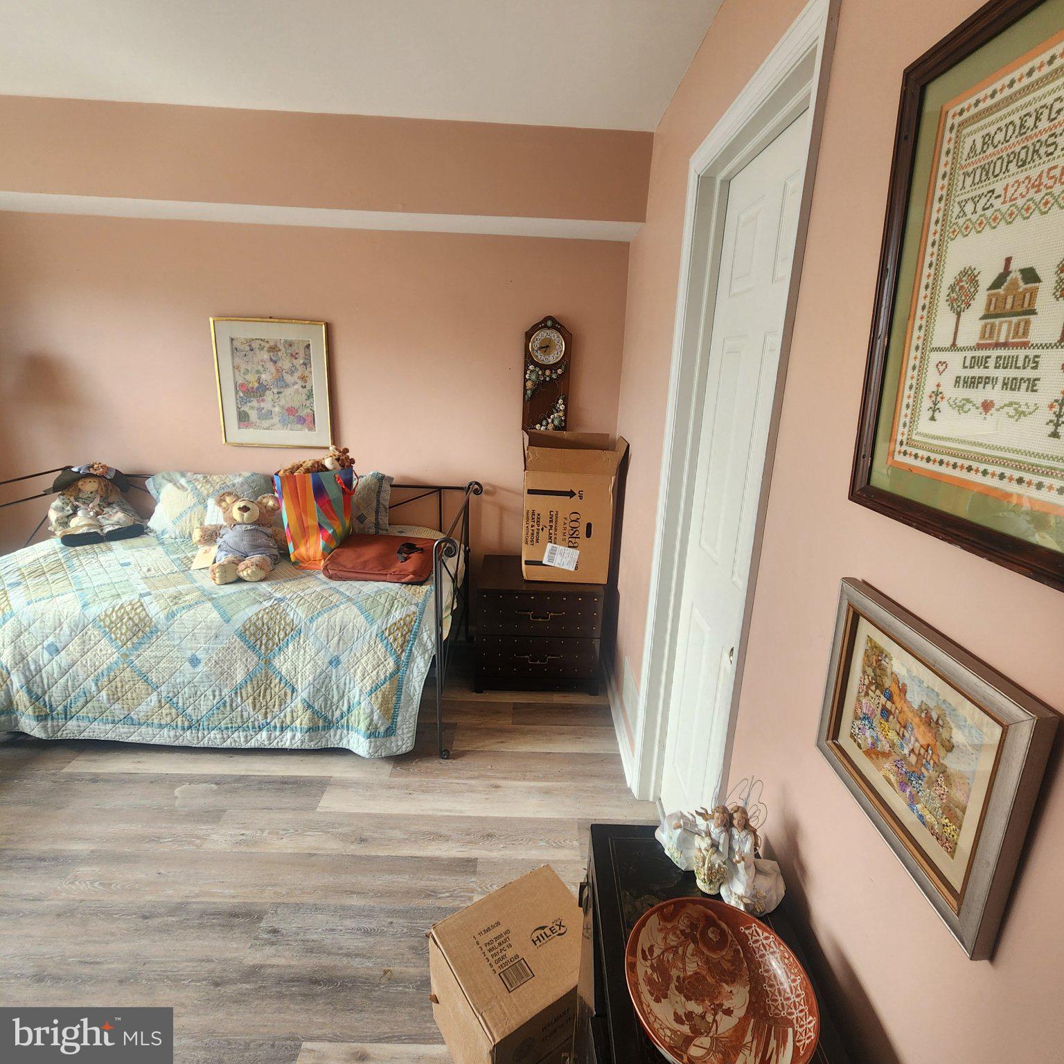 BRITTANY ESTATES - Residential