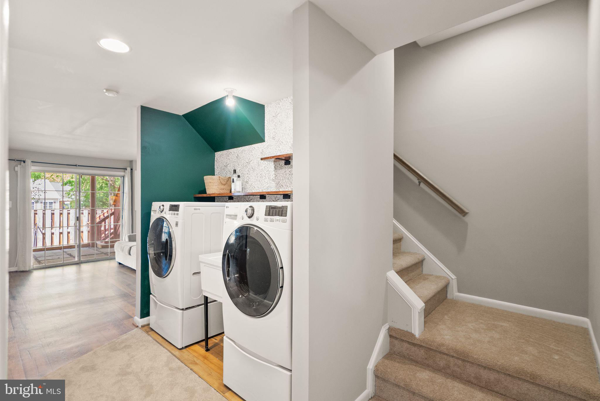 COMPTON VALLEY ESTATES - Residential